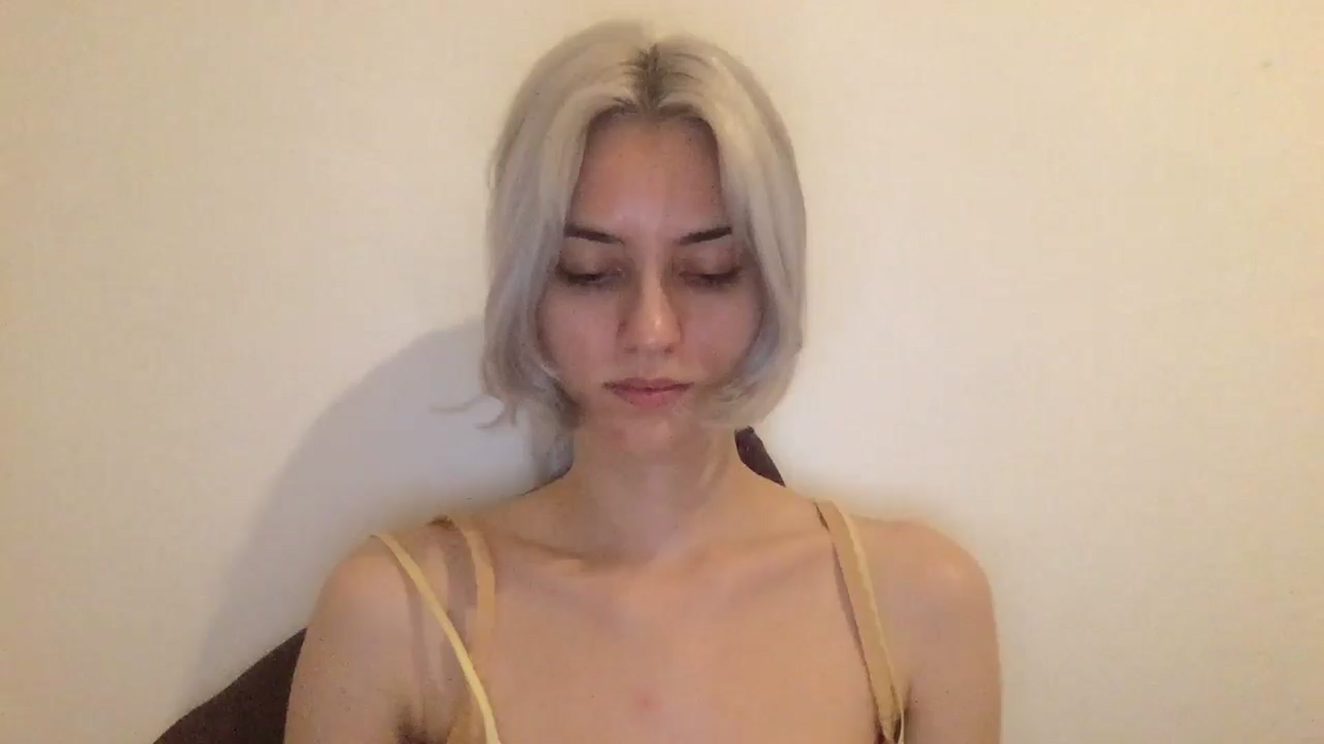 Gallery image thumbnail from LLuckyGirl's myfreecams stream on, 08/20/2024, 23:20 image 5 of 20