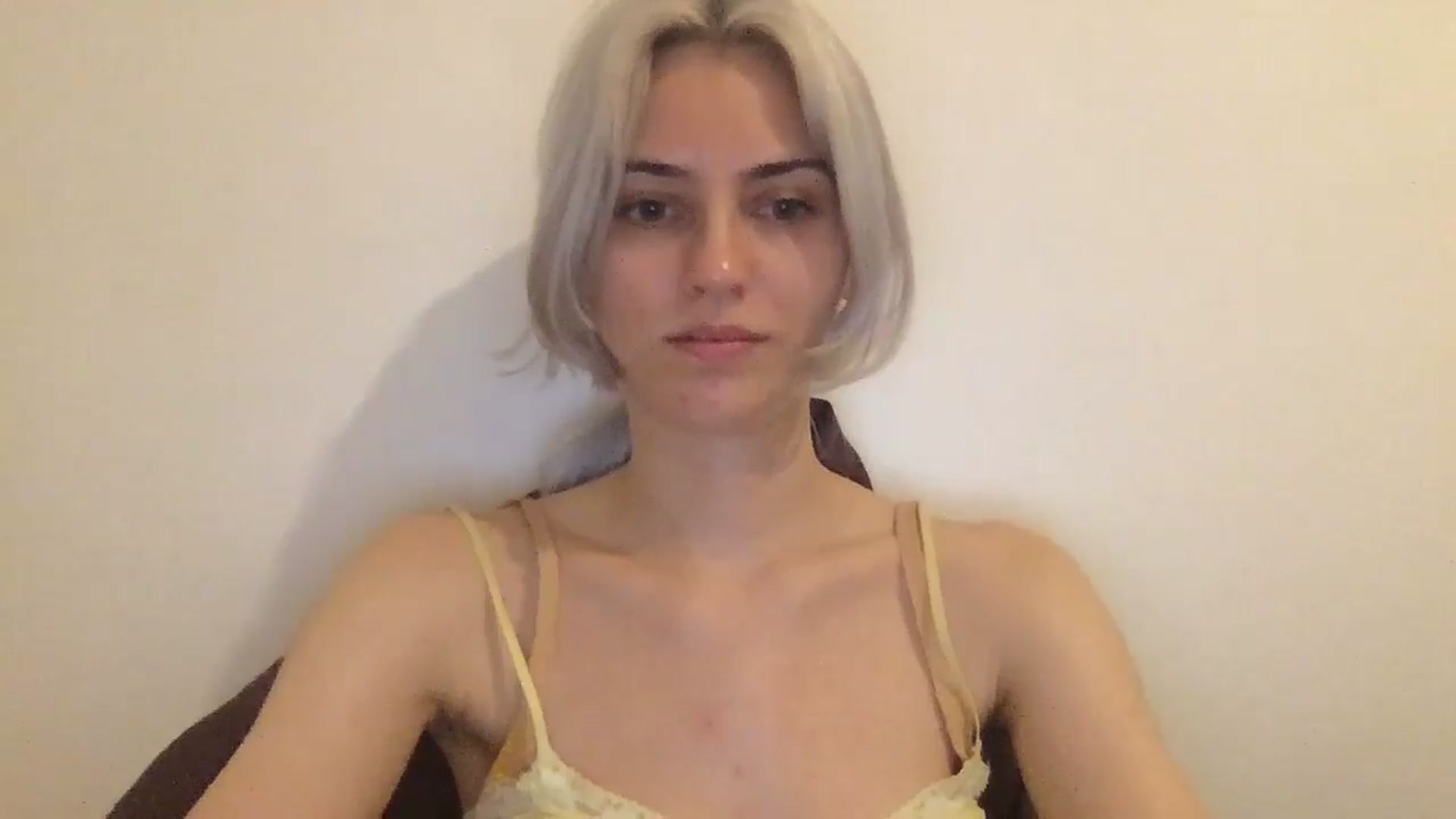 Gallery image thumbnail from LLuckyGirl's myfreecams stream on, 08/20/2024, 23:20 image 19 of 20