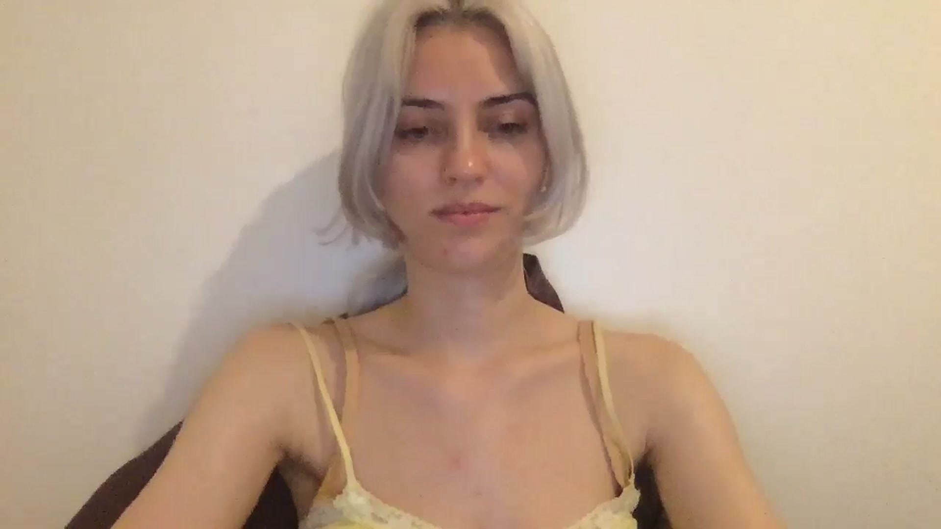Gallery image thumbnail from LLuckyGirl's myfreecams stream on, 08/20/2024, 23:20 image 20 of 20