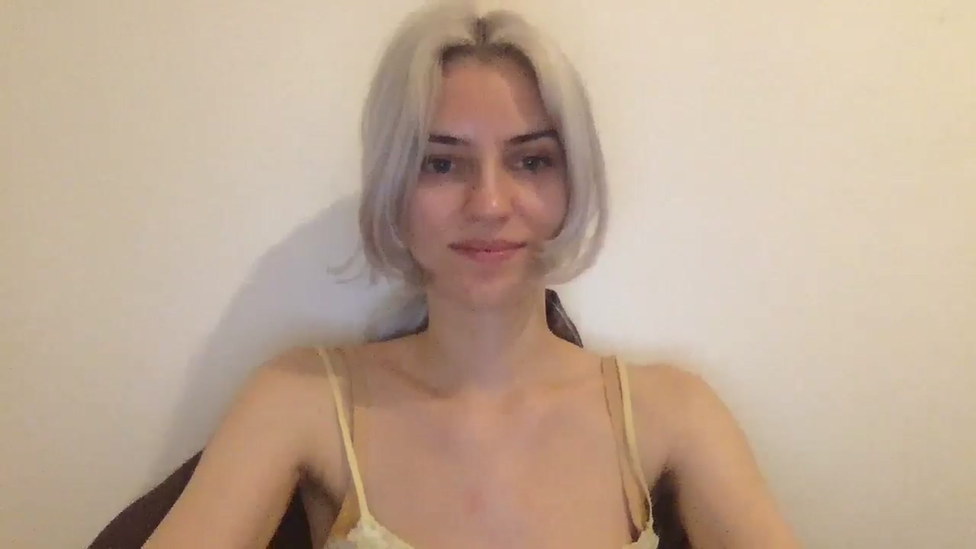 Gallery image thumbnail from LLuckyGirl's myfreecams stream on, 08/21/2024, 24:00 image 4 of 20