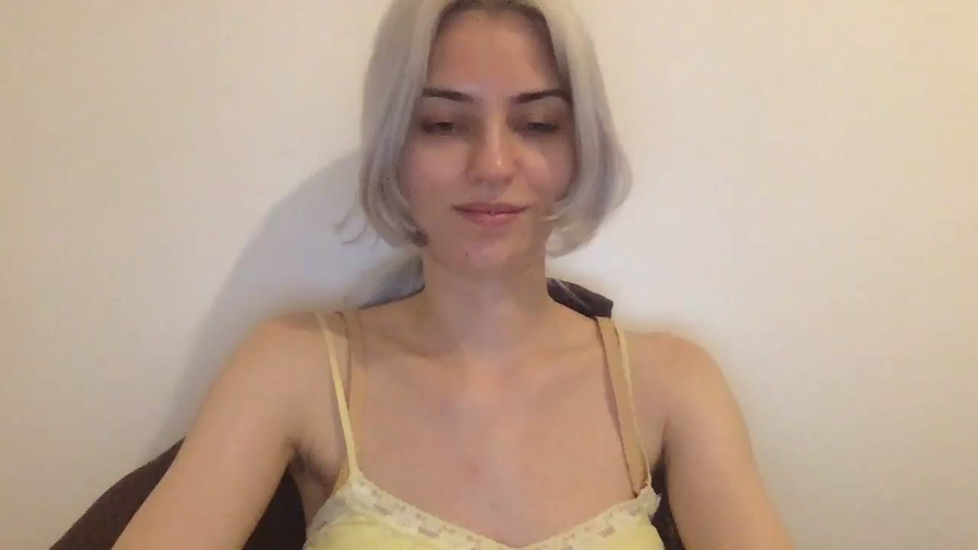 Gallery image thumbnail from LLuckyGirl's myfreecams stream on, 08/21/2024, 24:00 image 18 of 20
