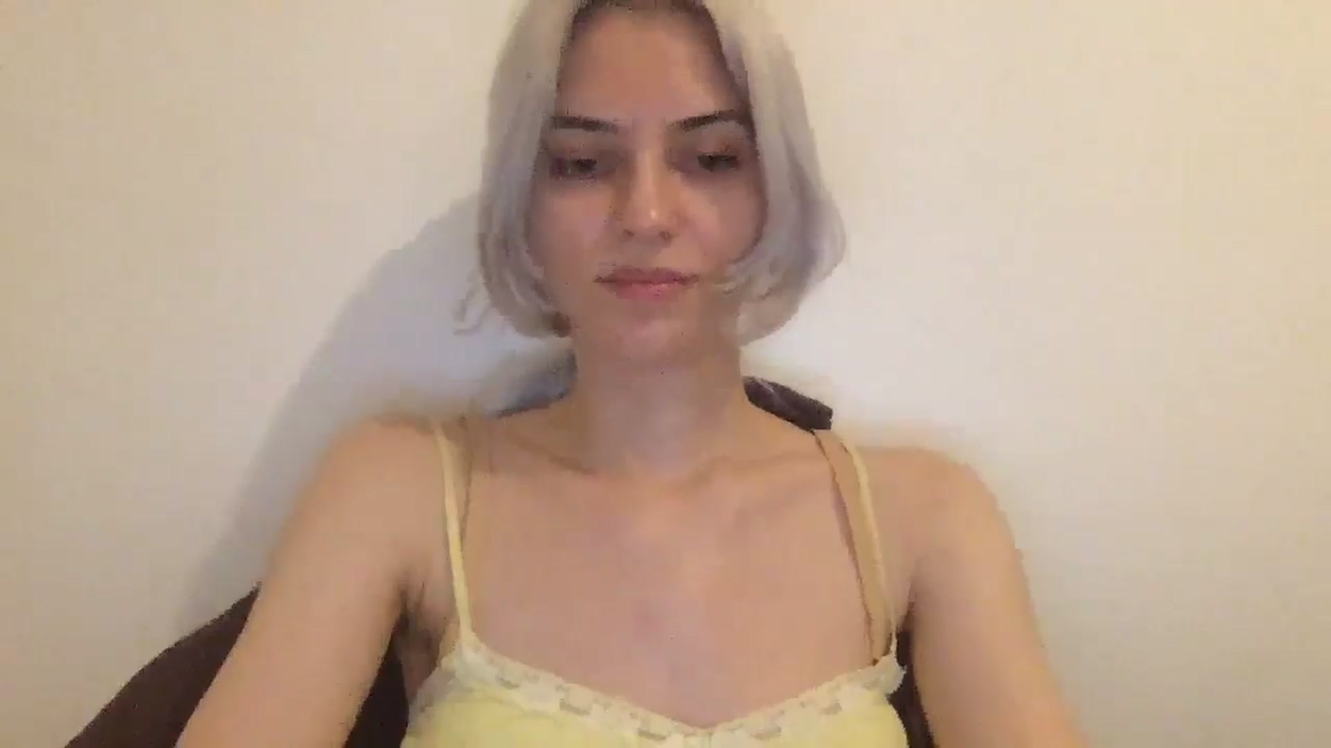 Gallery image thumbnail from LLuckyGirl's myfreecams stream on, 08/21/2024, 24:00 image 19 of 20