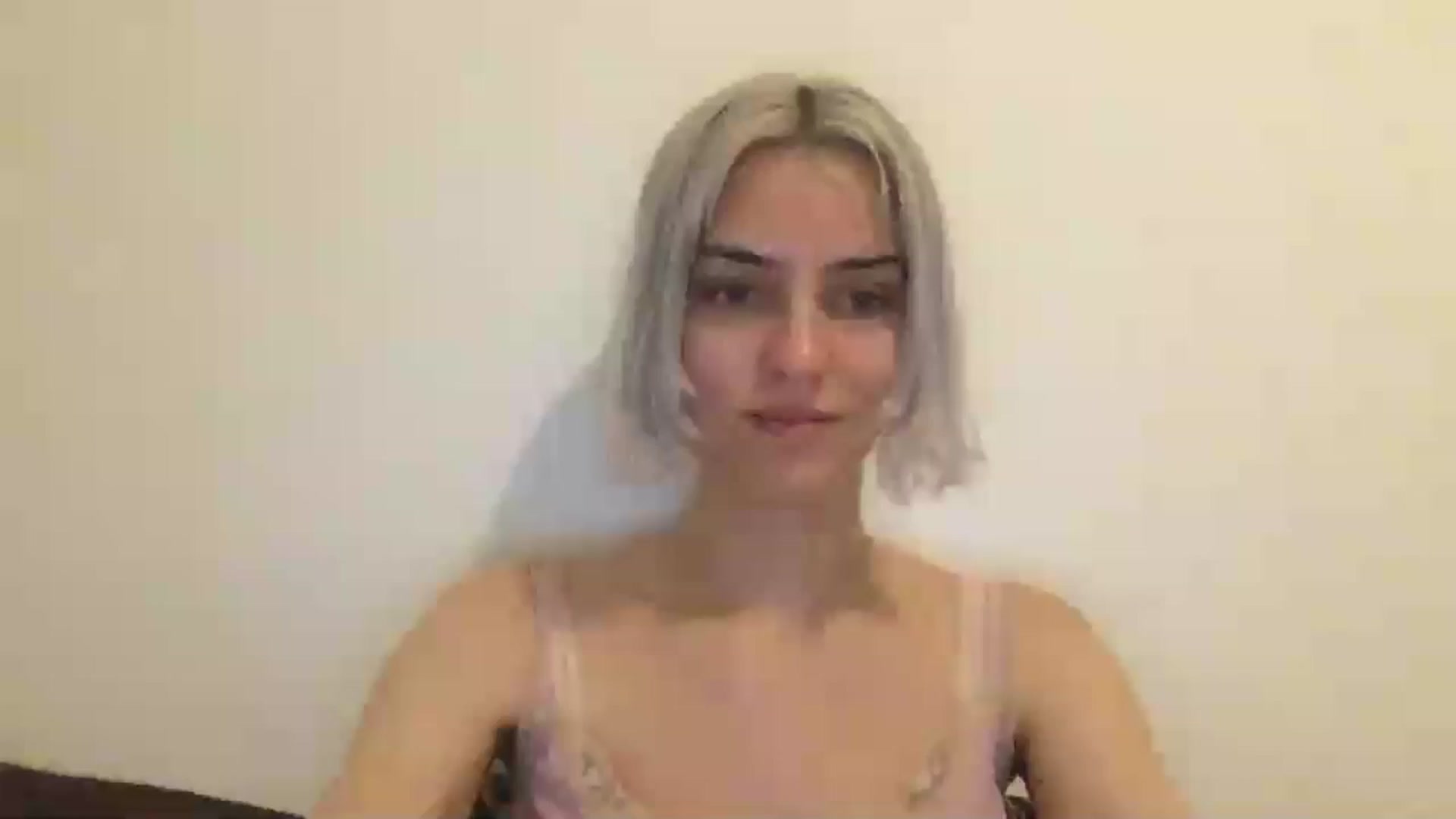 Gallery image thumbnail from LLuckyGirl's myfreecams stream on, 08/24/2024, 23:39 image 19 of 20