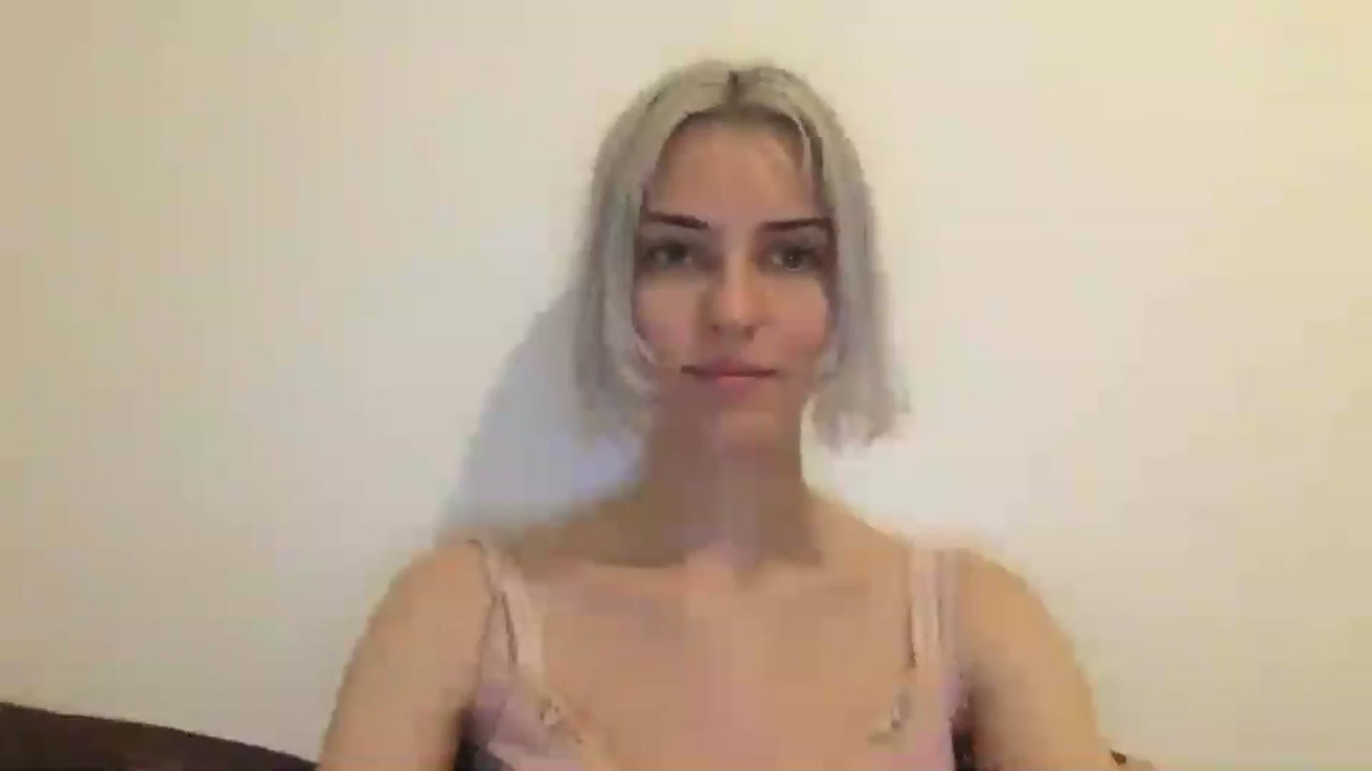 Gallery image thumbnail from LLuckyGirl's myfreecams stream on, 08/24/2024, 23:56 image 14 of 20