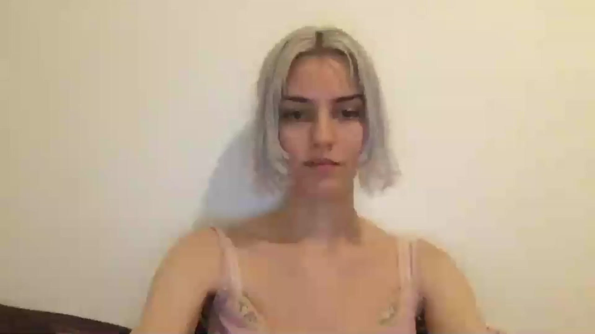 Gallery image thumbnail from LLuckyGirl's myfreecams stream on, 08/24/2024, 23:56 image 15 of 20