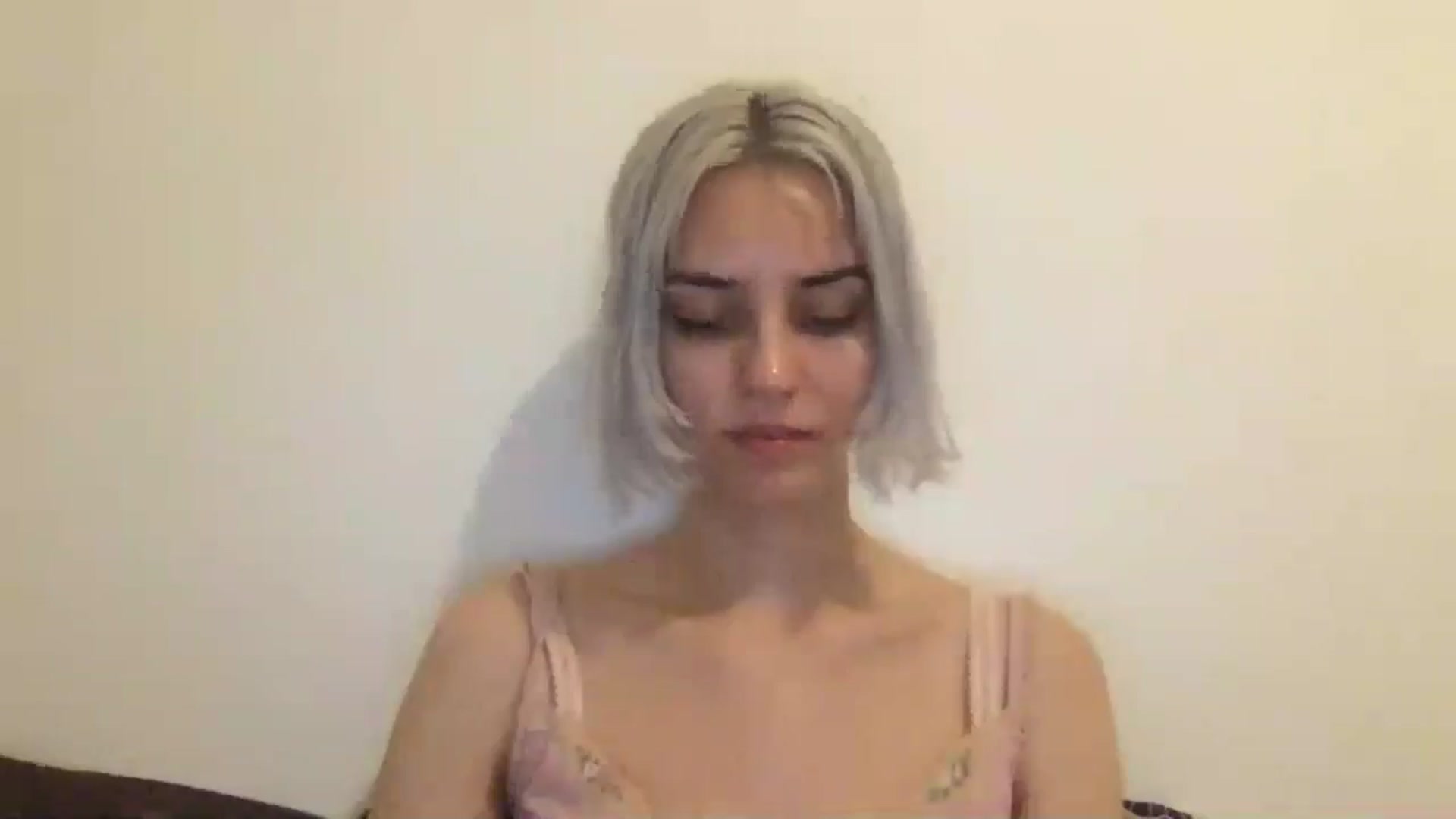 Gallery image thumbnail from LLuckyGirl's myfreecams stream on, 08/24/2024, 23:56 image 12 of 20