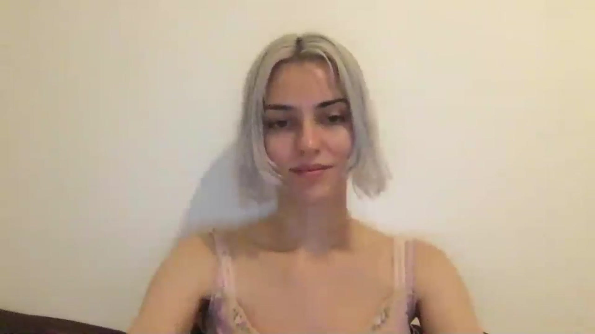 Gallery image thumbnail from LLuckyGirl's myfreecams stream on, 08/24/2024, 23:56 image 18 of 20
