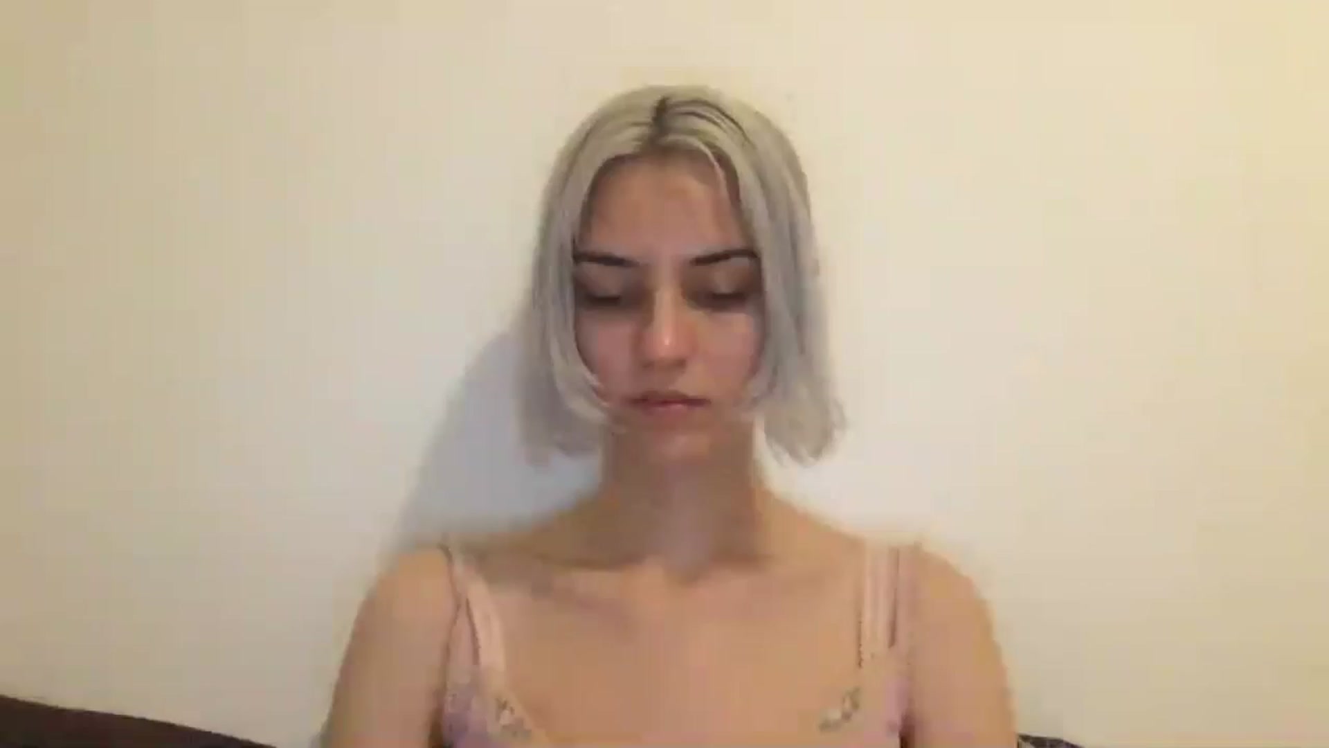 Gallery image thumbnail from LLuckyGirl's myfreecams stream on, 08/24/2024, 23:56 image 19 of 20