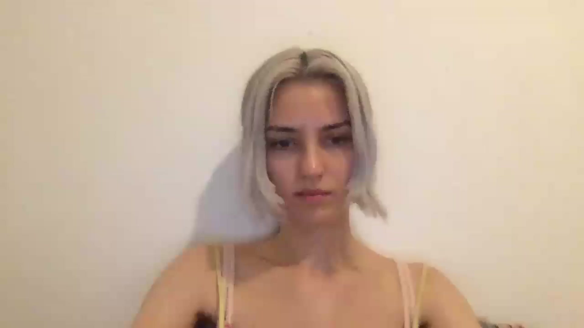 Gallery image thumbnail from LLuckyGirl's myfreecams stream on, 08/25/2024, 23:55 image 2 of 20