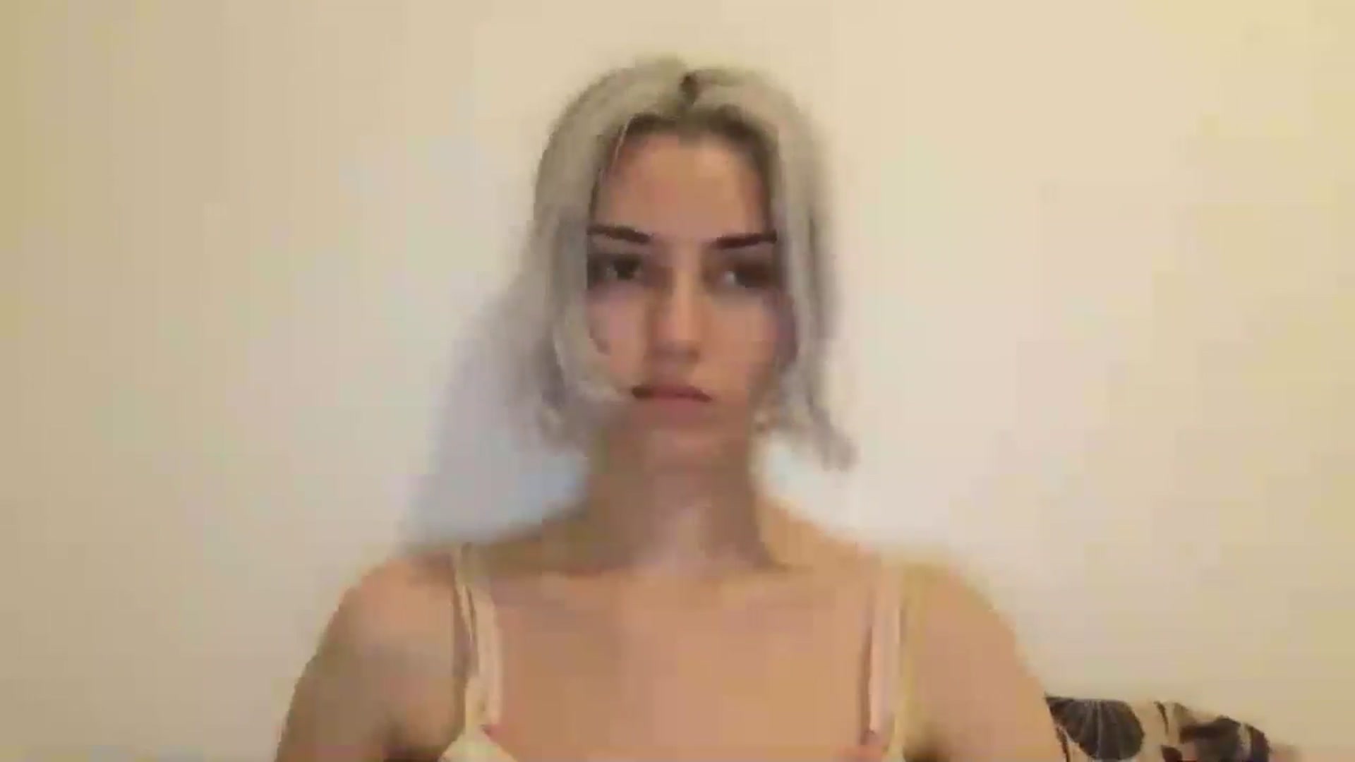 Gallery image thumbnail from LLuckyGirl's myfreecams stream on, 08/26/2024, 24:37 image 13 of 20
