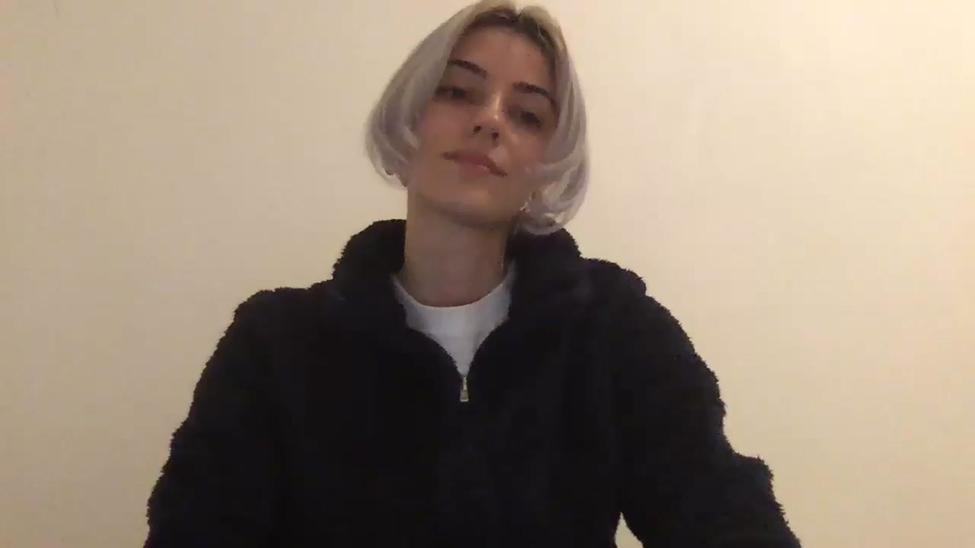 Gallery image thumbnail from LLuckyGirl's myfreecams stream on, 02/16/2025, 24:17 image 15 of 20