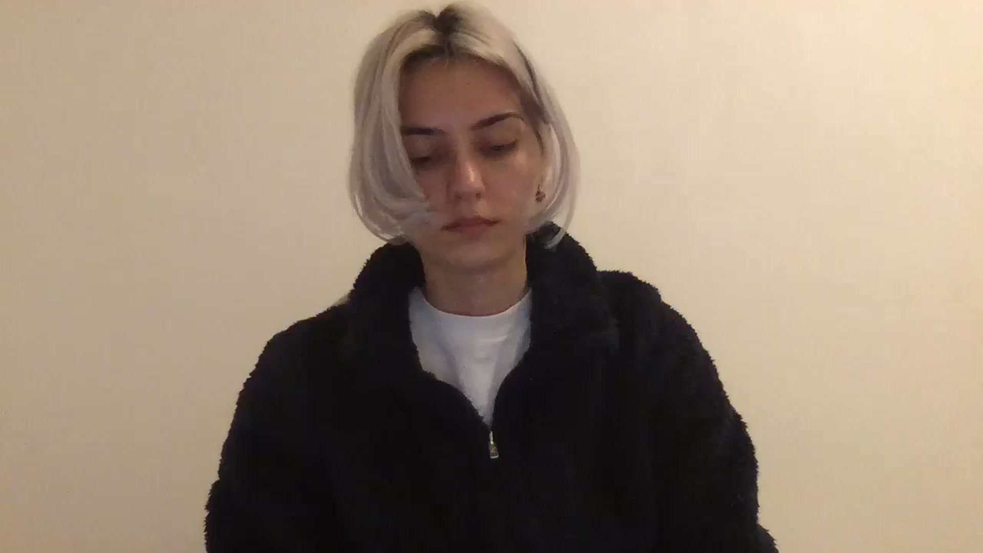 Gallery image thumbnail from LLuckyGirl's myfreecams stream on, 02/16/2025, 02:09 image 6 of 20
