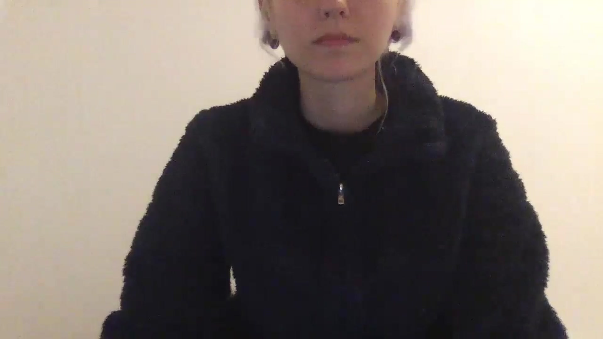 Gallery image thumbnail from LLuckyGirl's myfreecams stream on, 03/15/2025, 24:33 image 14 of 20