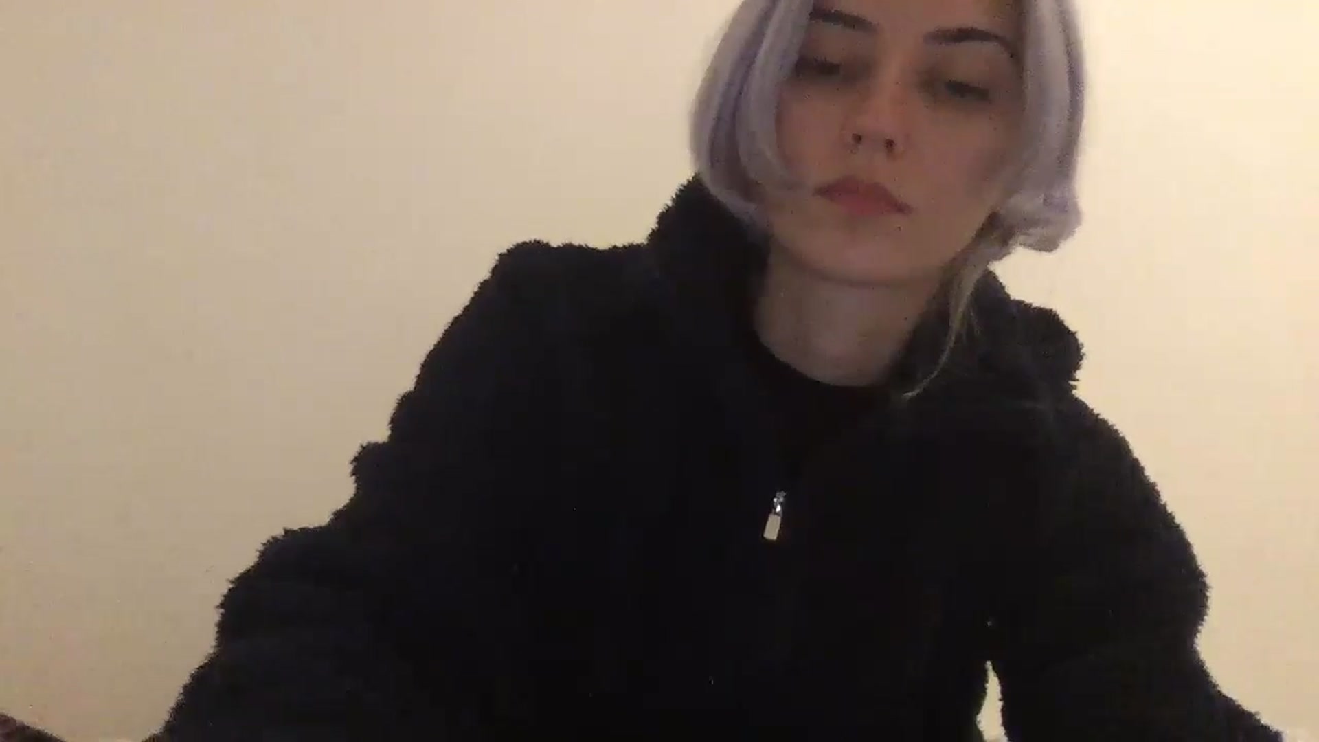 Gallery image thumbnail from LLuckyGirl's myfreecams stream on, 03/16/2025, 02:07 image 13 of 20