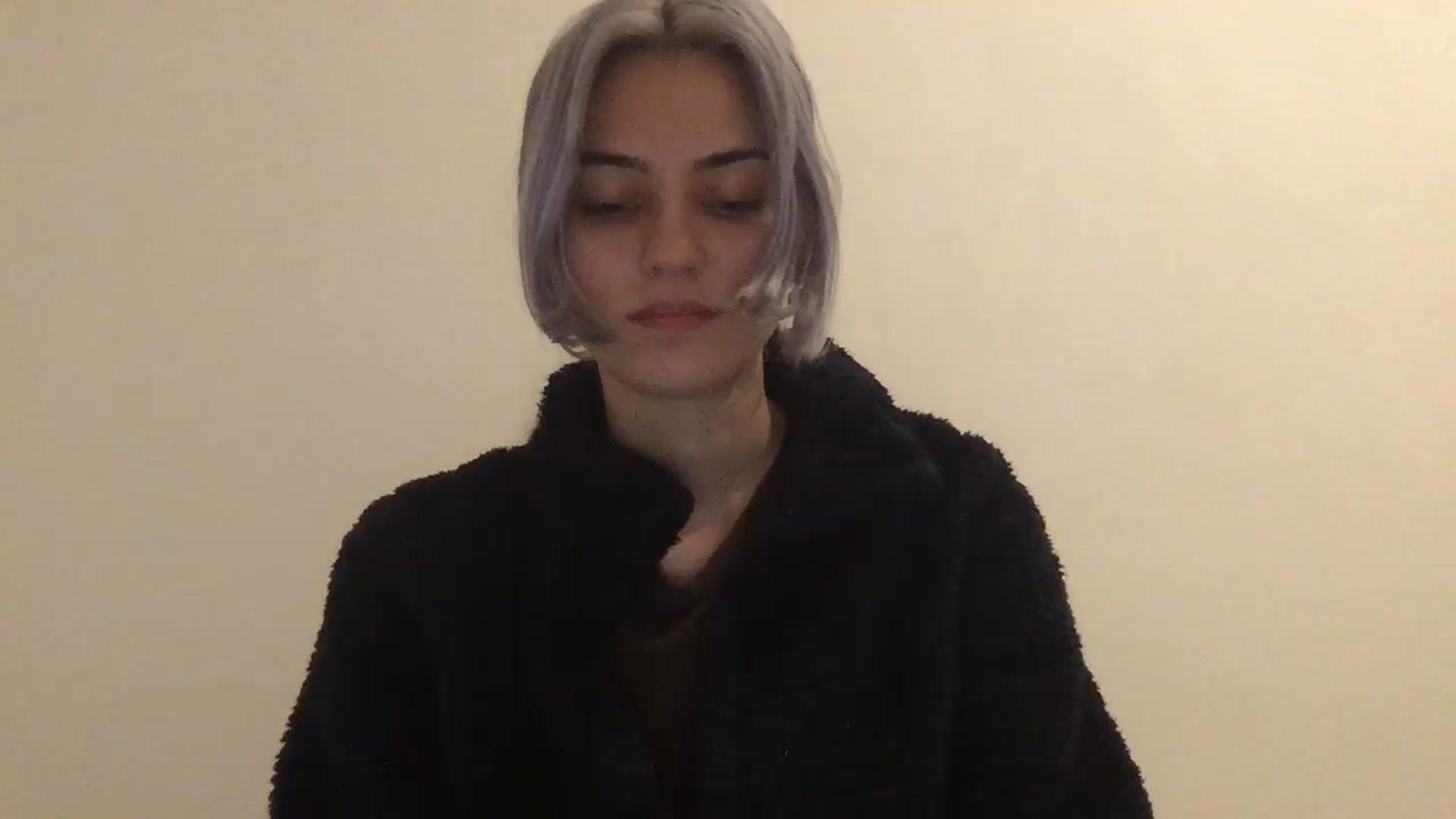 Gallery image thumbnail from LLuckyGirl's myfreecams stream on, 04/16/2025, 24:42 image 3 of 20