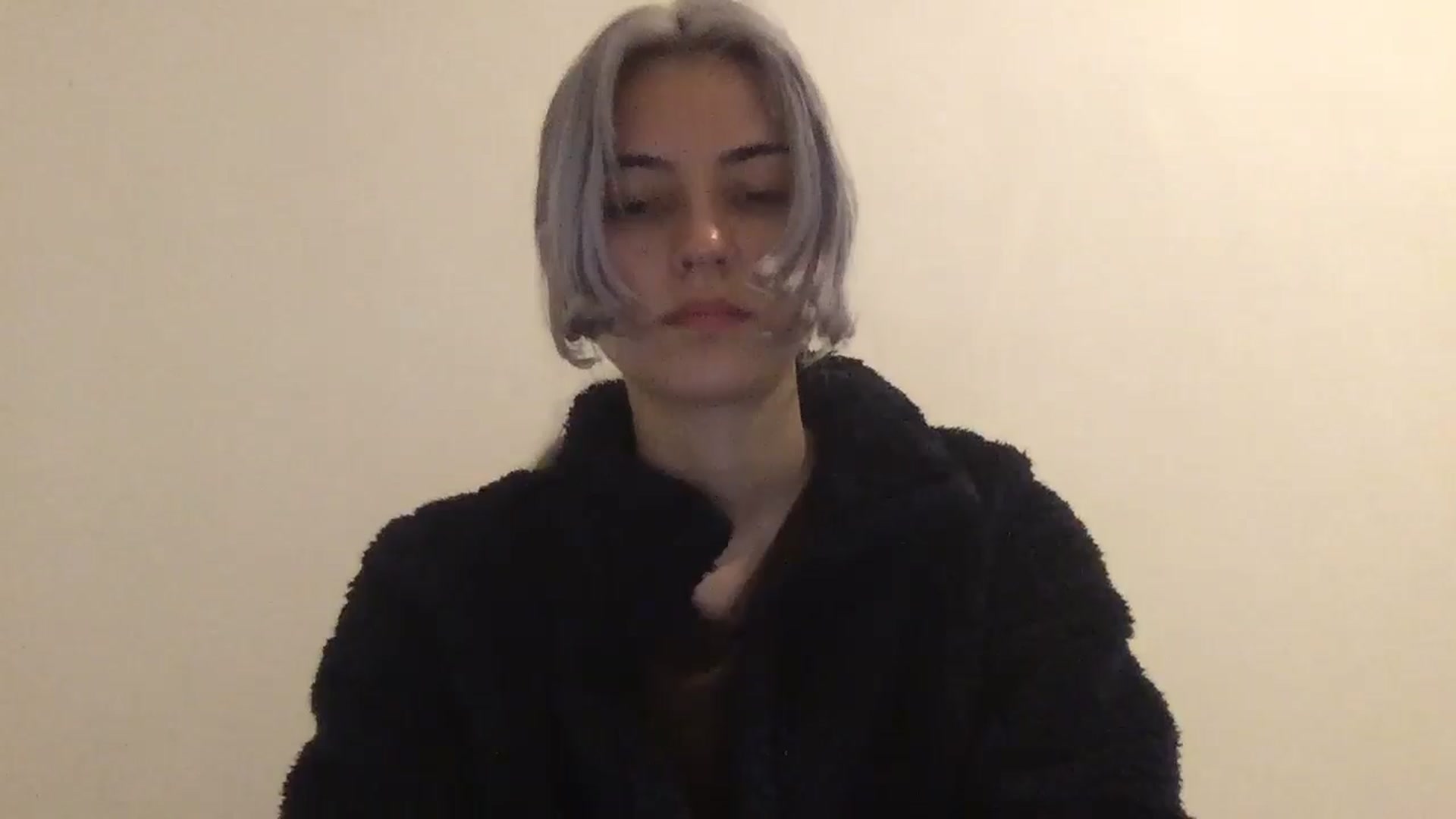 Gallery image thumbnail from LLuckyGirl's myfreecams stream on, 04/16/2025, 24:42 image 13 of 20
