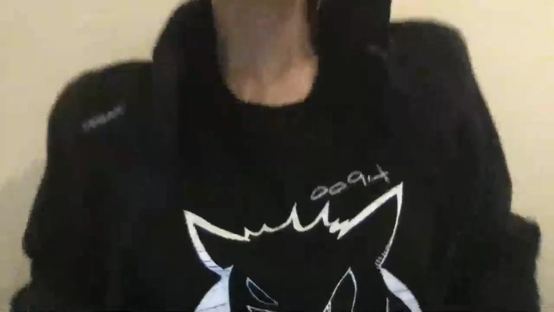 Gallery image thumbnail from LLuckyGirl's myfreecams stream on, 04/26/2025, 23:23 image 10 of 20
