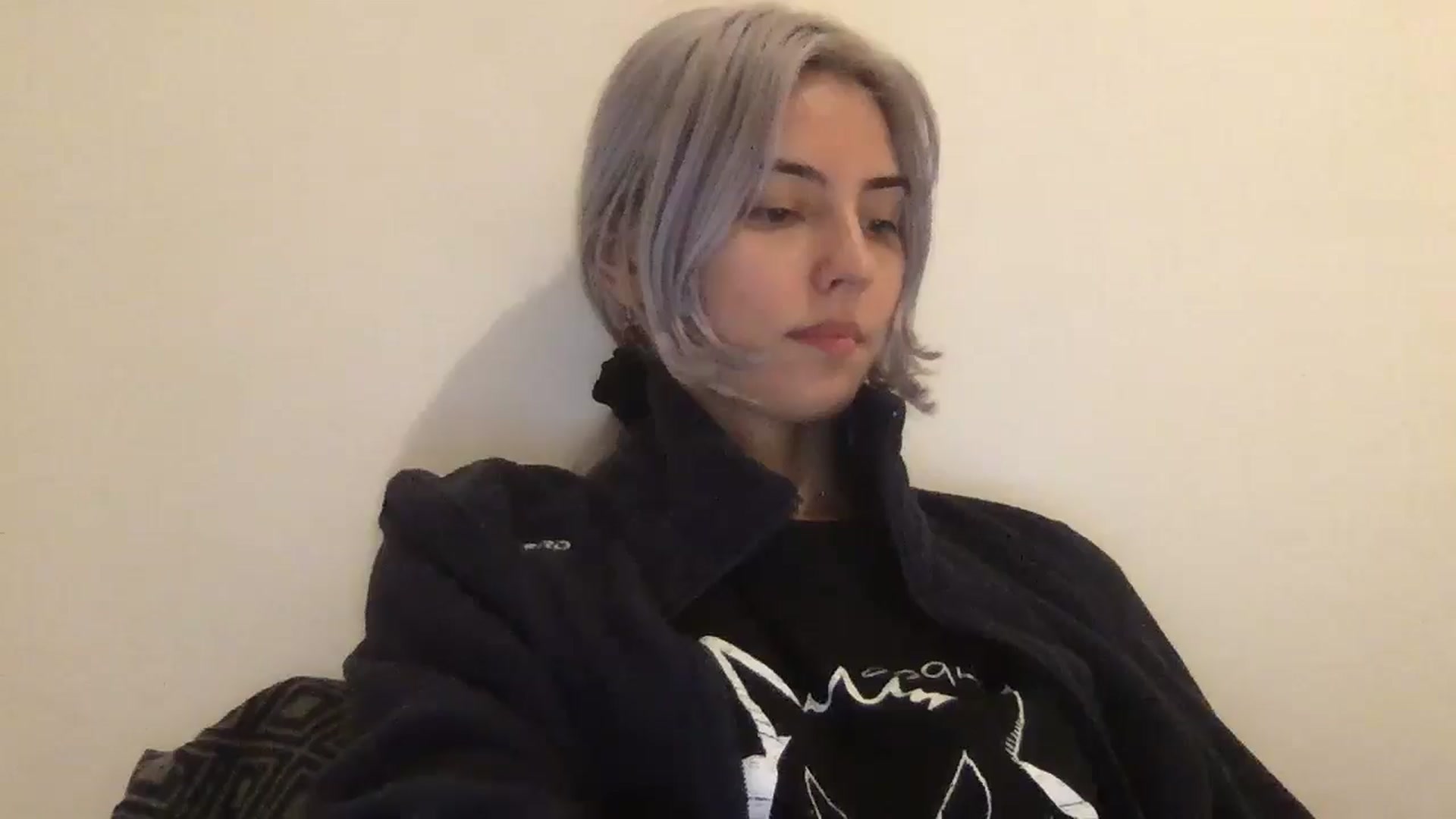 Gallery image thumbnail from LLuckyGirl's myfreecams stream on, 04/27/2025, 24:52 image 12 of 20