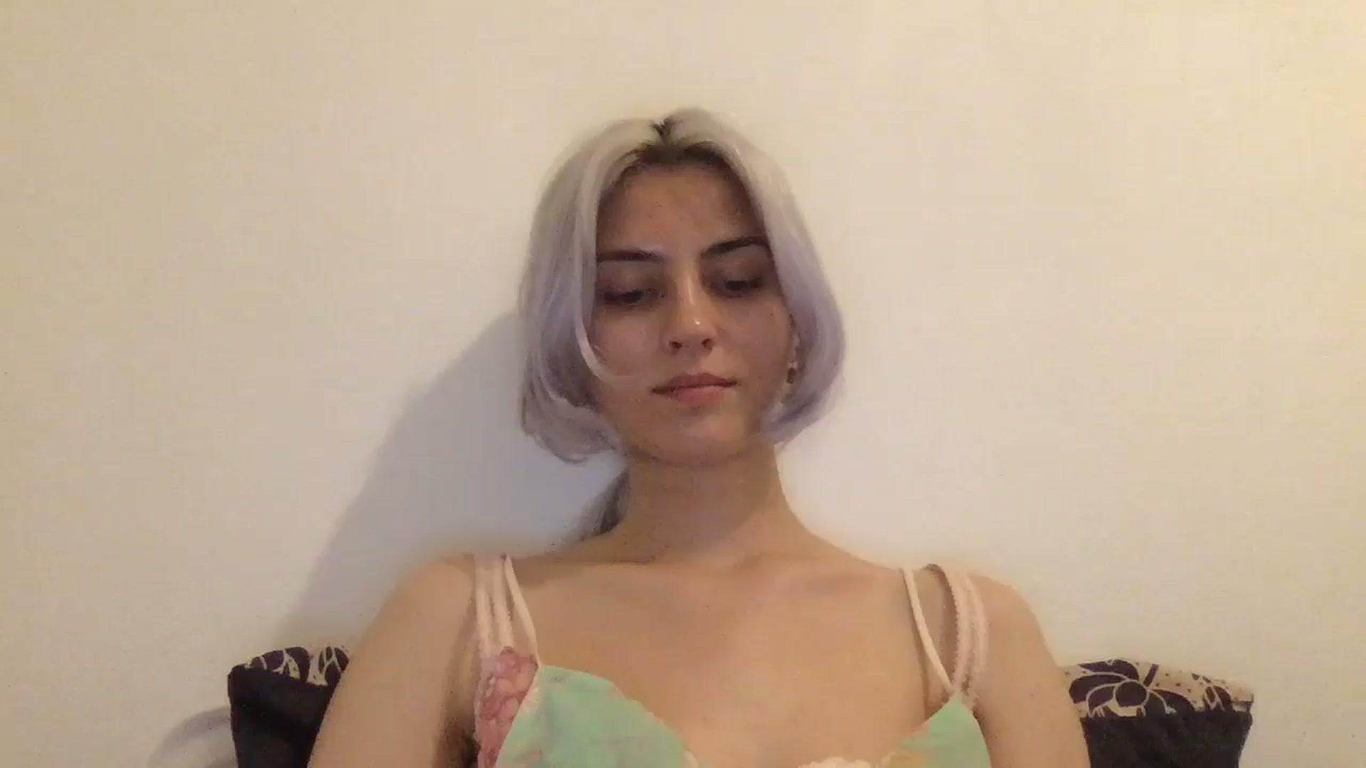 Gallery image thumbnail from LLuckyGirl's myfreecams stream on, 06/13/2025, 24:43 image 19 of 20