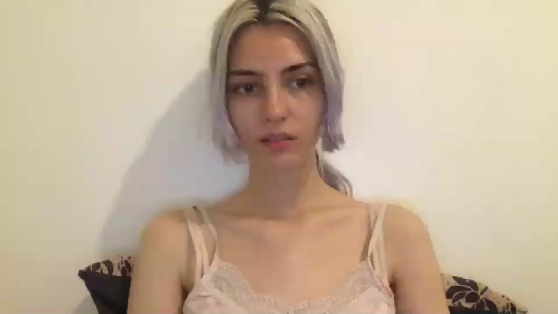 Gallery image thumbnail from LLuckyGirl's myfreecams stream on, 06/21/2025, 23:15 image 14 of 20