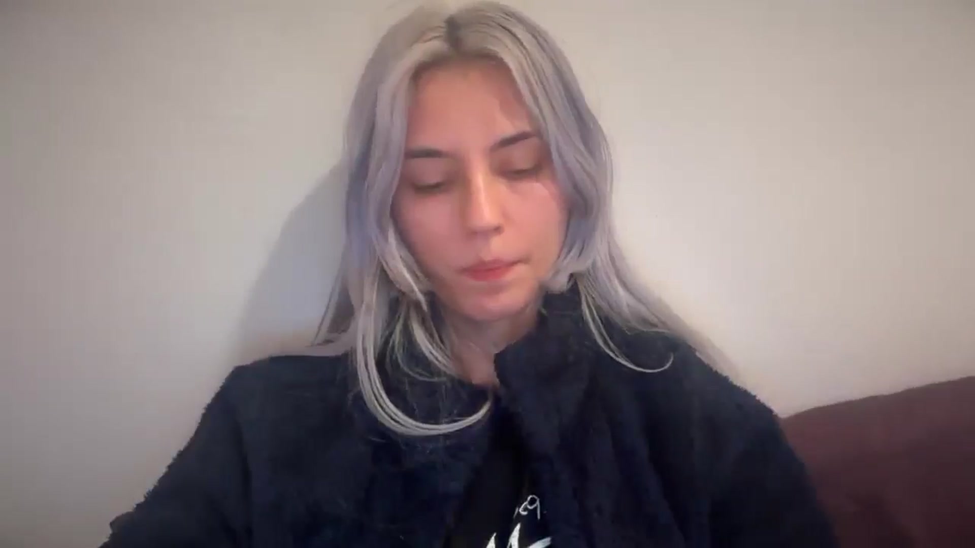 Gallery image thumbnail from LLuckyGirl's myfreecams stream on, 03/15/2026, 24:45 image 16 of 20