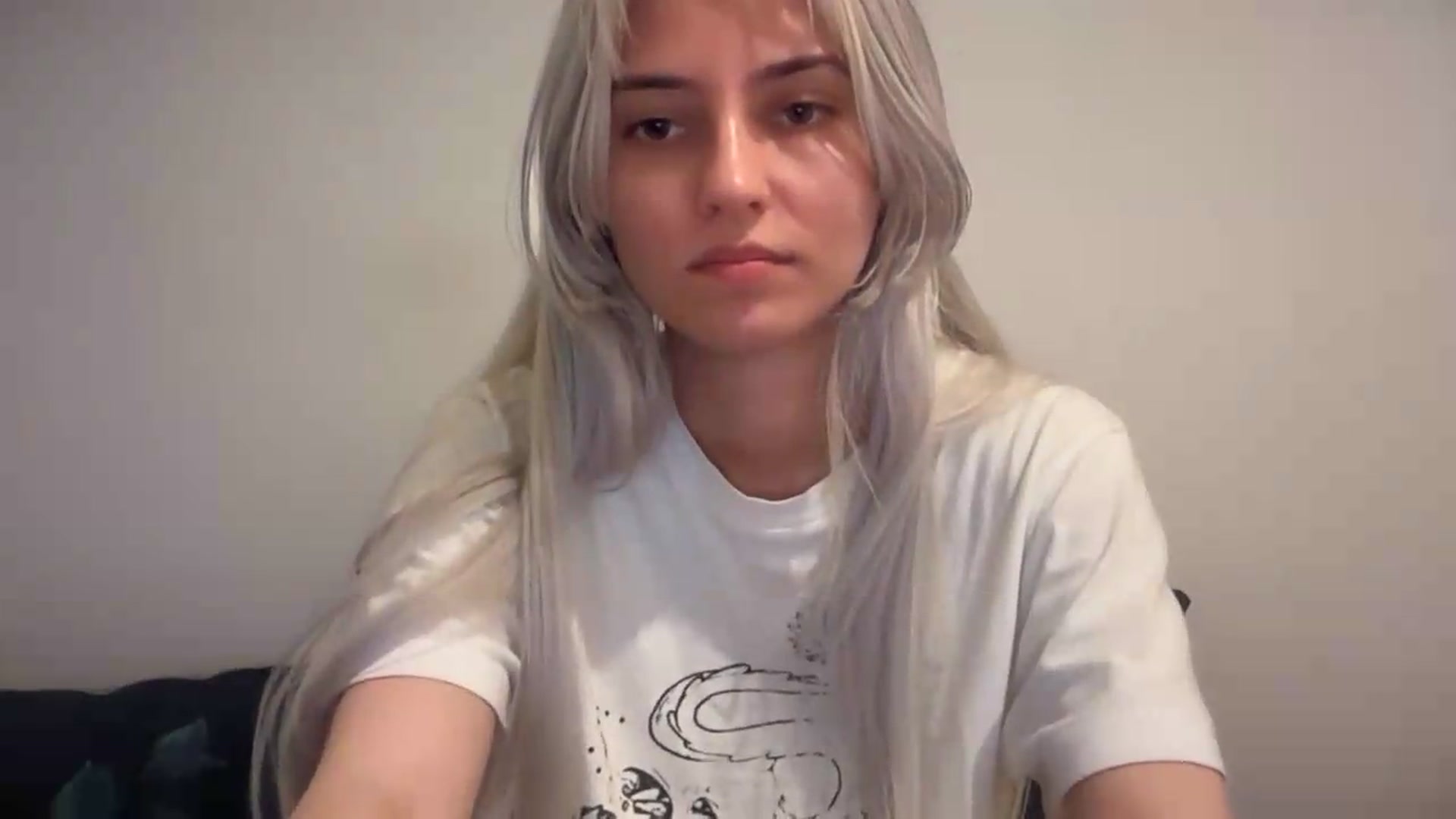 Gallery image thumbnail from LLuckyGirl's myfreecams stream on, 06/05/2026, 18:51 image 15 of 20