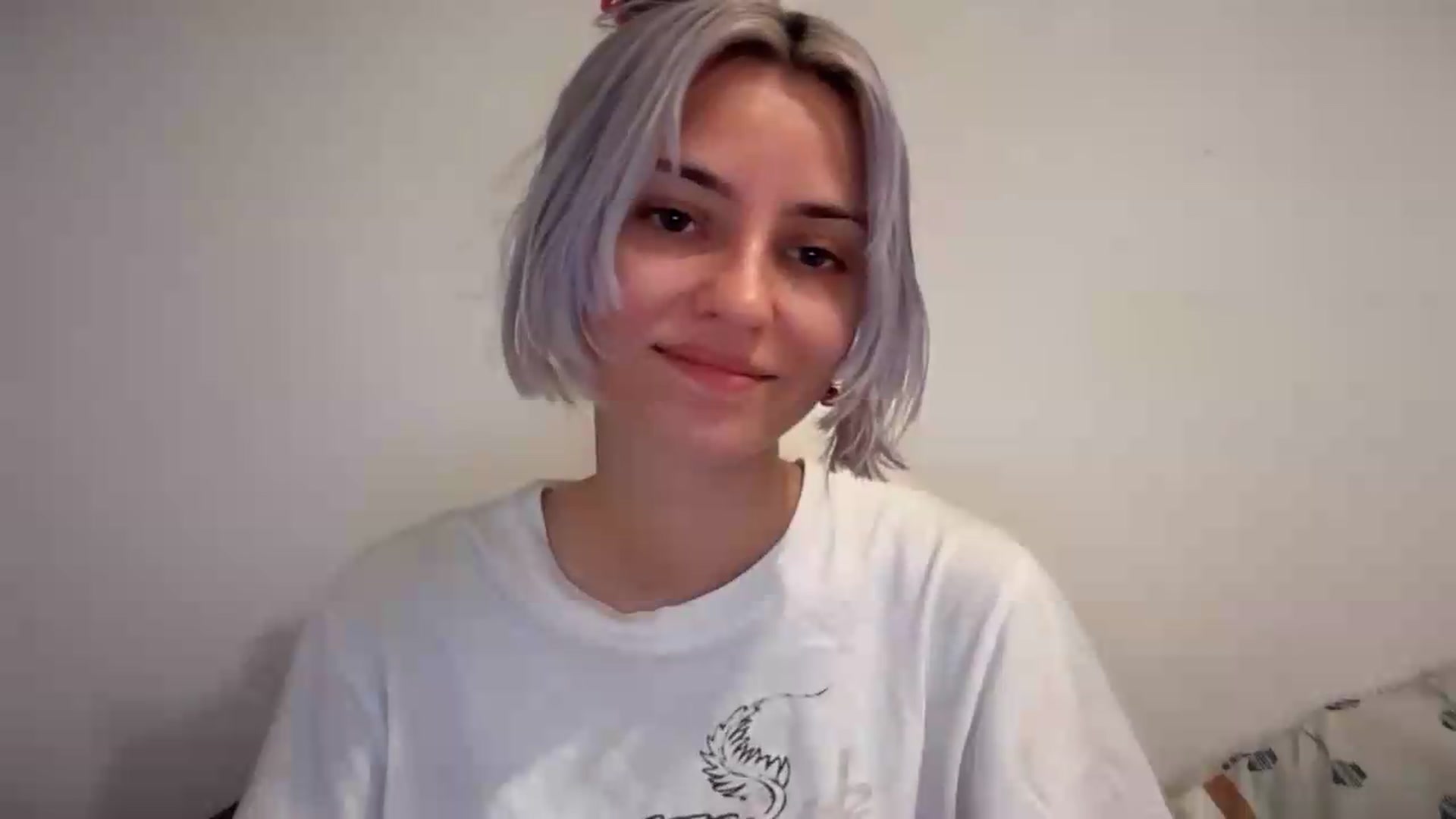 Gallery image thumbnail from LLuckyGirl's myfreecams stream on, 07/26/2026, 08:18 image 14 of 20