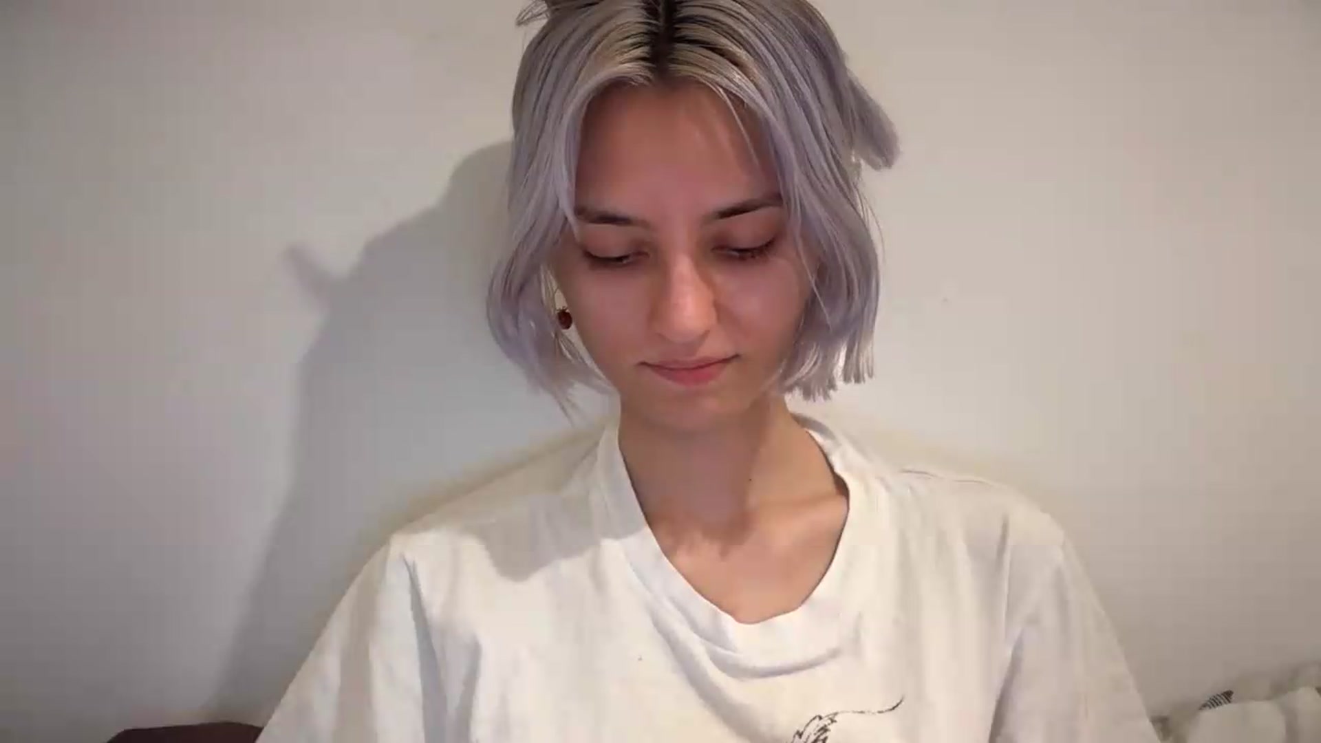 Gallery image thumbnail from LLuckyGirl's myfreecams stream on, 07/26/2026, 08:18 image 2 of 20