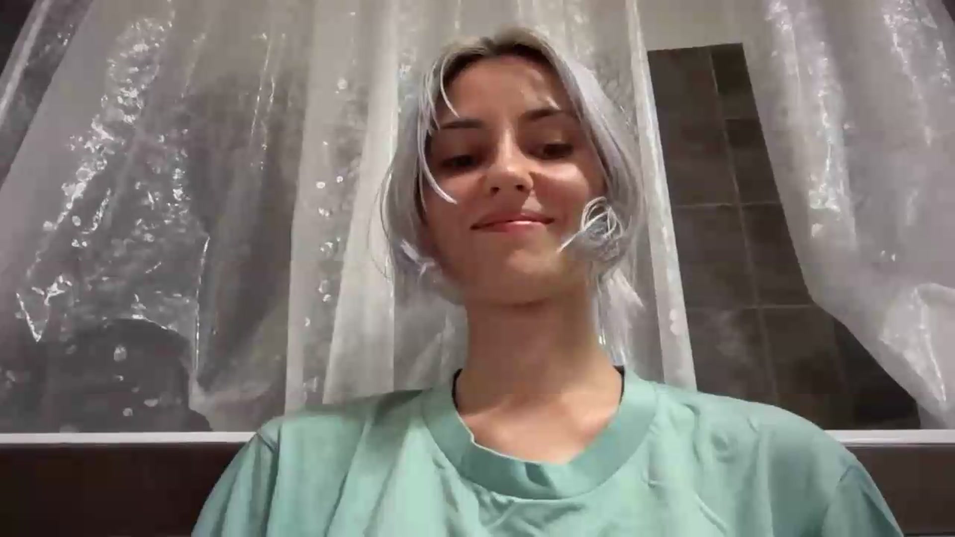 Gallery image thumbnail from LLuckyGirl's myfreecams stream on, 07/31/2026, 01:33 image 2 of 20