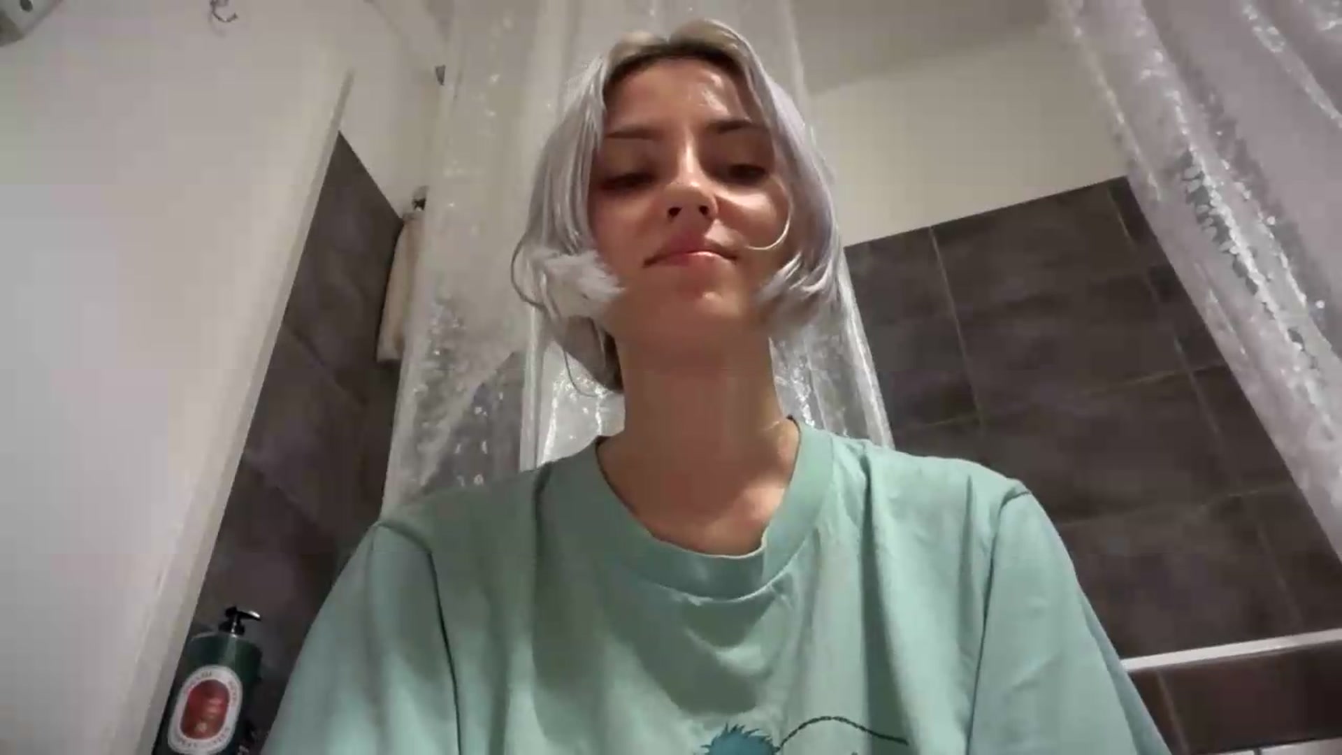 Gallery image thumbnail from LLuckyGirl's myfreecams stream on, 07/31/2026, 23:36 image 9 of 20