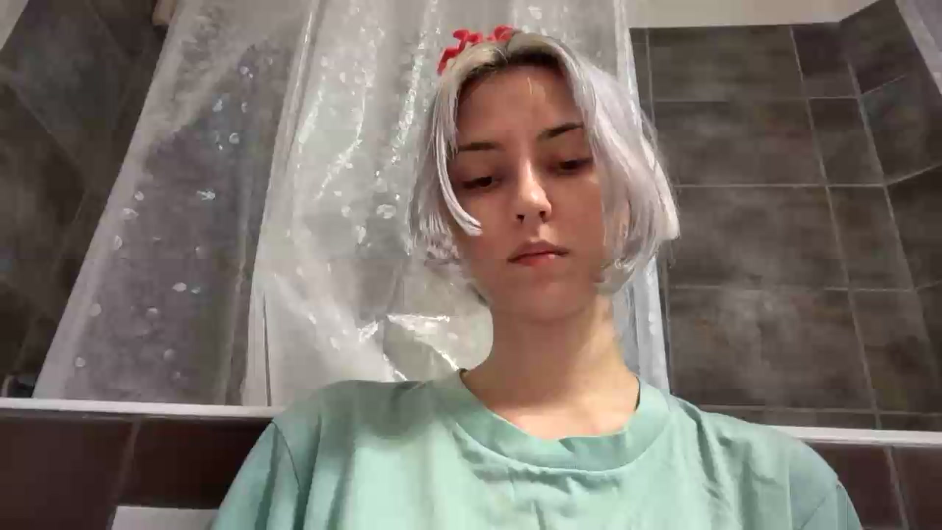 Gallery image thumbnail from LLuckyGirl's myfreecams stream on, 07/31/2026, 23:36 image 1 of 20