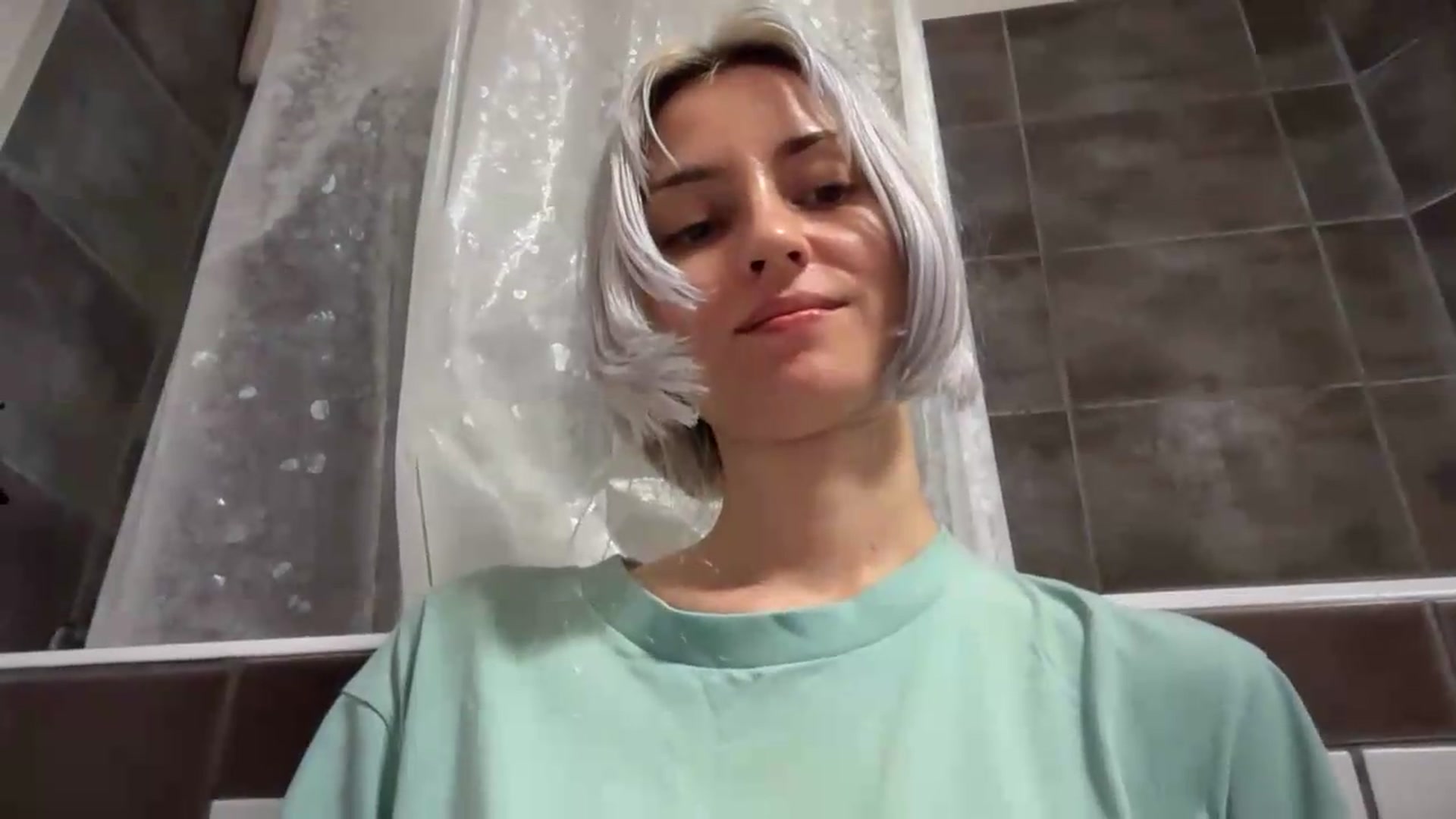 Gallery image thumbnail from LLuckyGirl's myfreecams stream on, 08/01/2026, 02:58 image 5 of 20