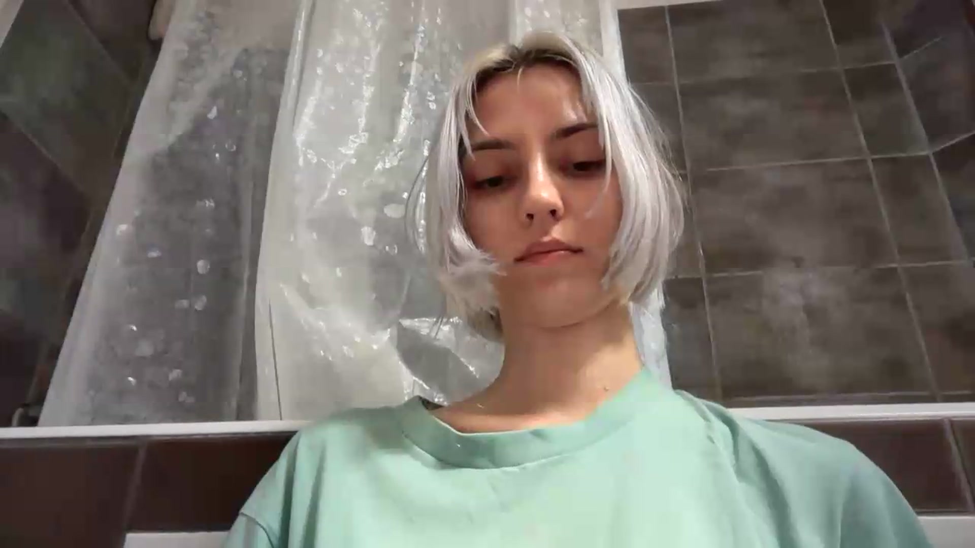 Gallery image thumbnail from LLuckyGirl's myfreecams stream on, 08/01/2026, 02:58 image 19 of 20