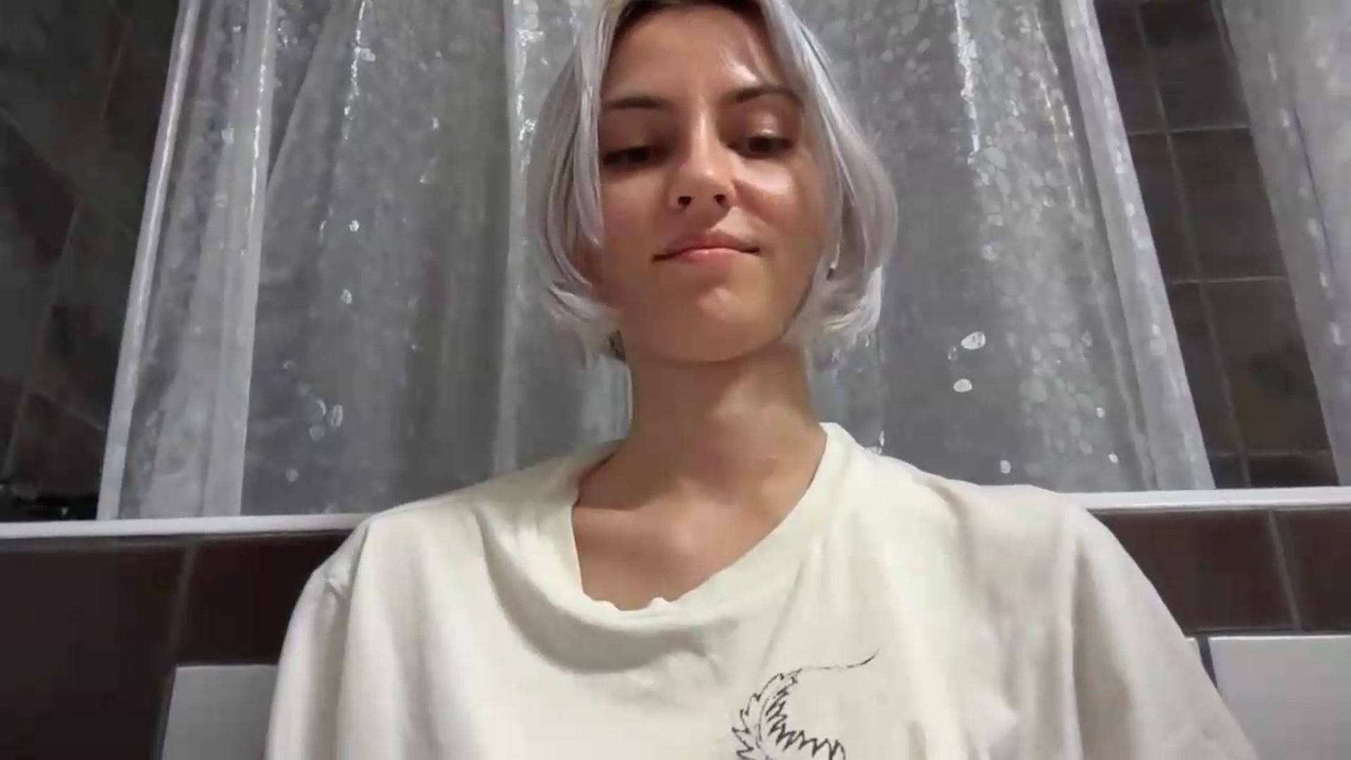 Gallery image thumbnail from LLuckyGirl's myfreecams stream on, 08/02/2026, 02:13 image 10 of 20