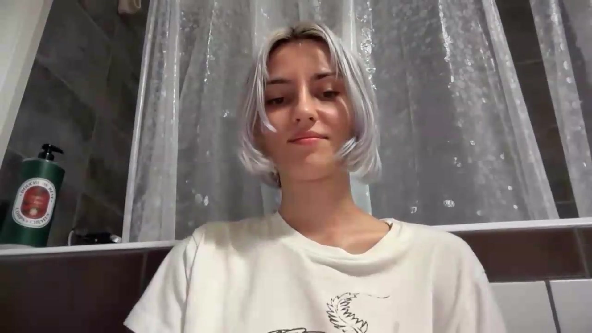 Gallery image thumbnail from LLuckyGirl's myfreecams stream on, 08/02/2026, 04:12 image 4 of 20