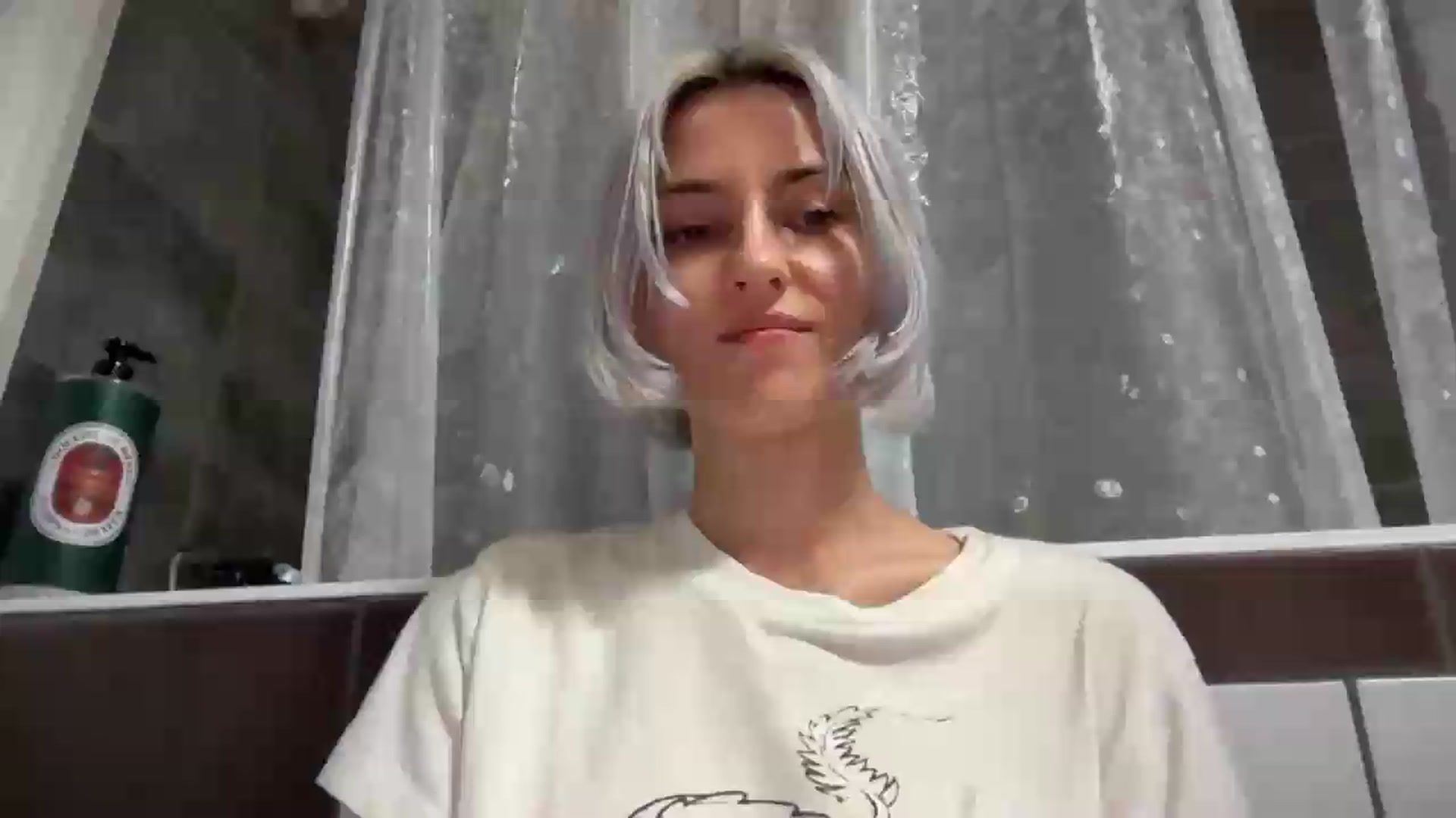 Gallery image thumbnail from LLuckyGirl's myfreecams stream on, 08/02/2026, 04:12 image 1 of 20