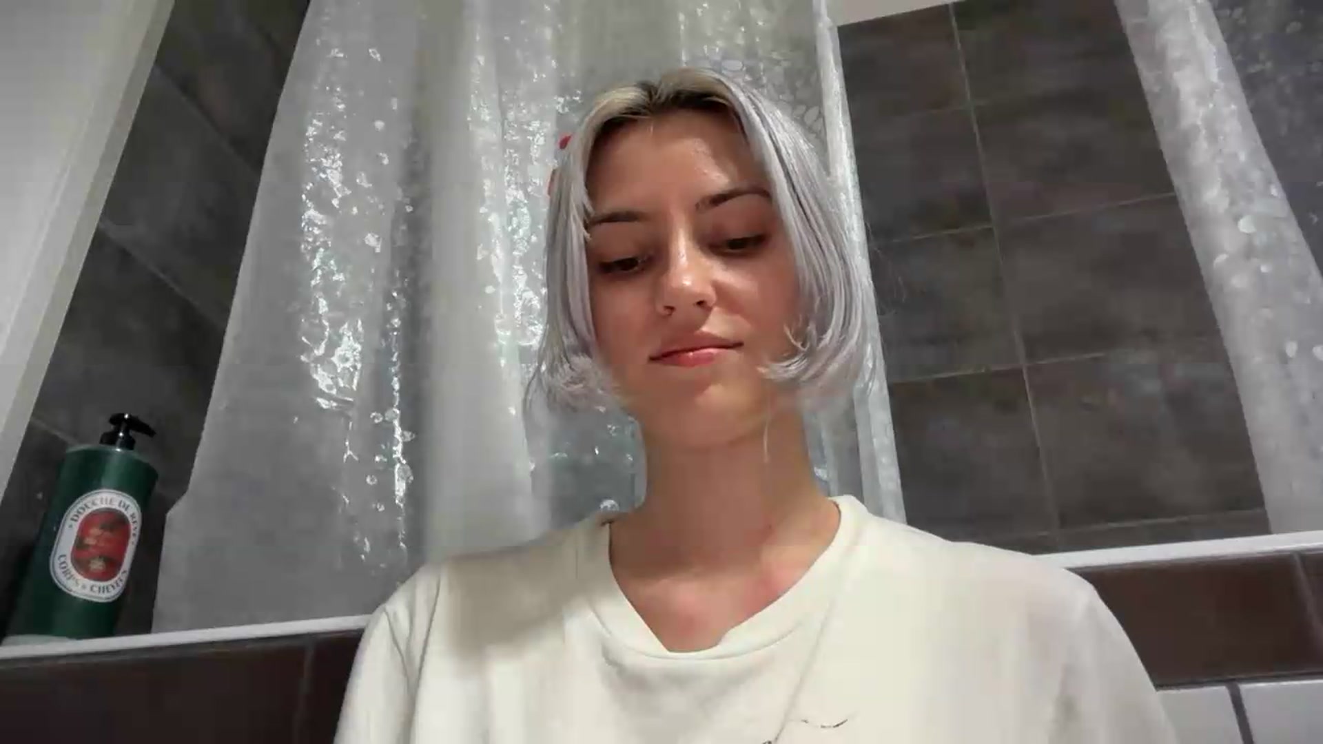 Gallery image thumbnail from LLuckyGirl's myfreecams stream on, 08/03/2026, 01:49 image 2 of 20