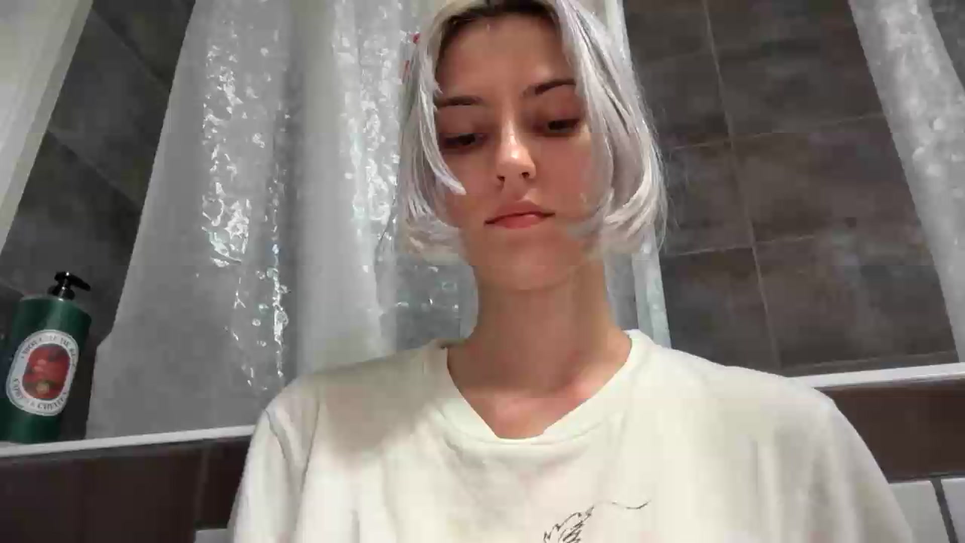 Gallery image thumbnail from LLuckyGirl's myfreecams stream on, 08/03/2026, 01:49 image 1 of 20