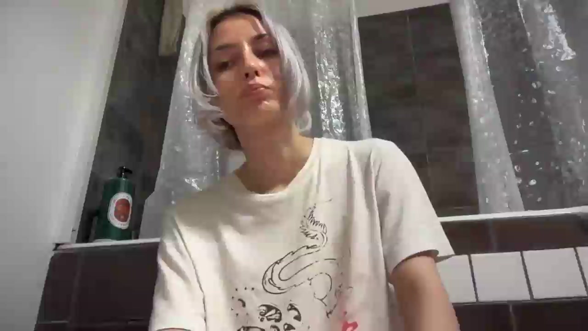 Gallery image thumbnail from LLuckyGirl's myfreecams stream on, 08/03/2026, 03:28 image 19 of 20