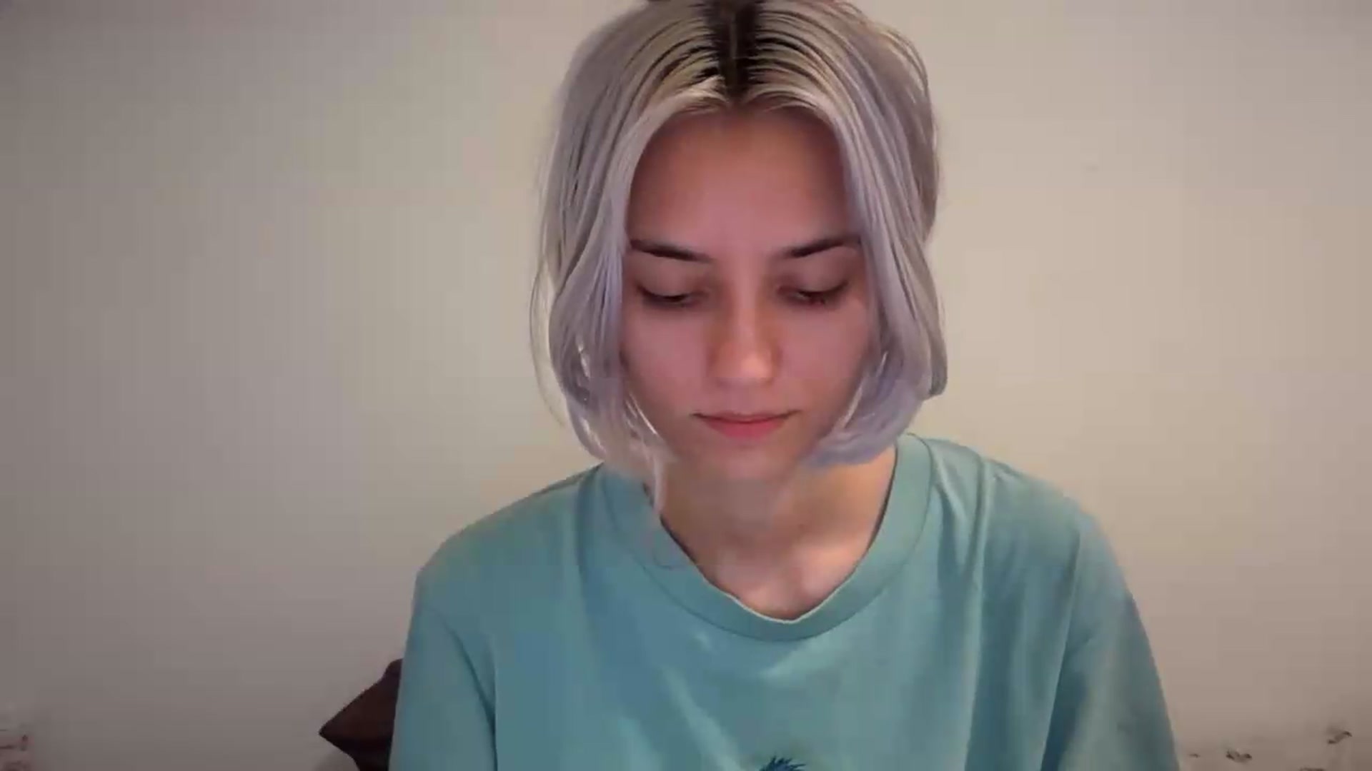 Gallery image thumbnail from LLuckyGirl's myfreecams stream on, 08/03/2026, 16:59 image 9 of 20