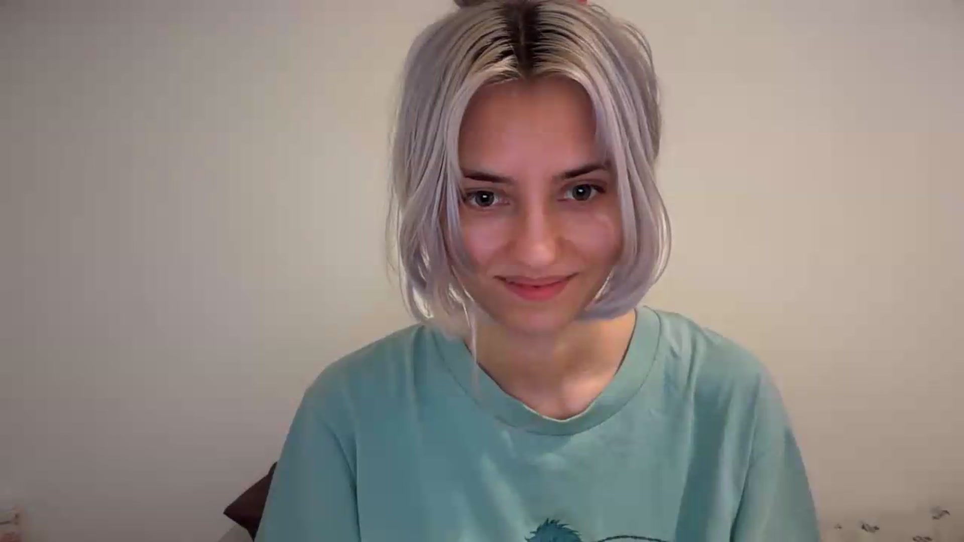 Gallery image thumbnail from LLuckyGirl's myfreecams stream on, 08/03/2026, 16:59 image 19 of 20