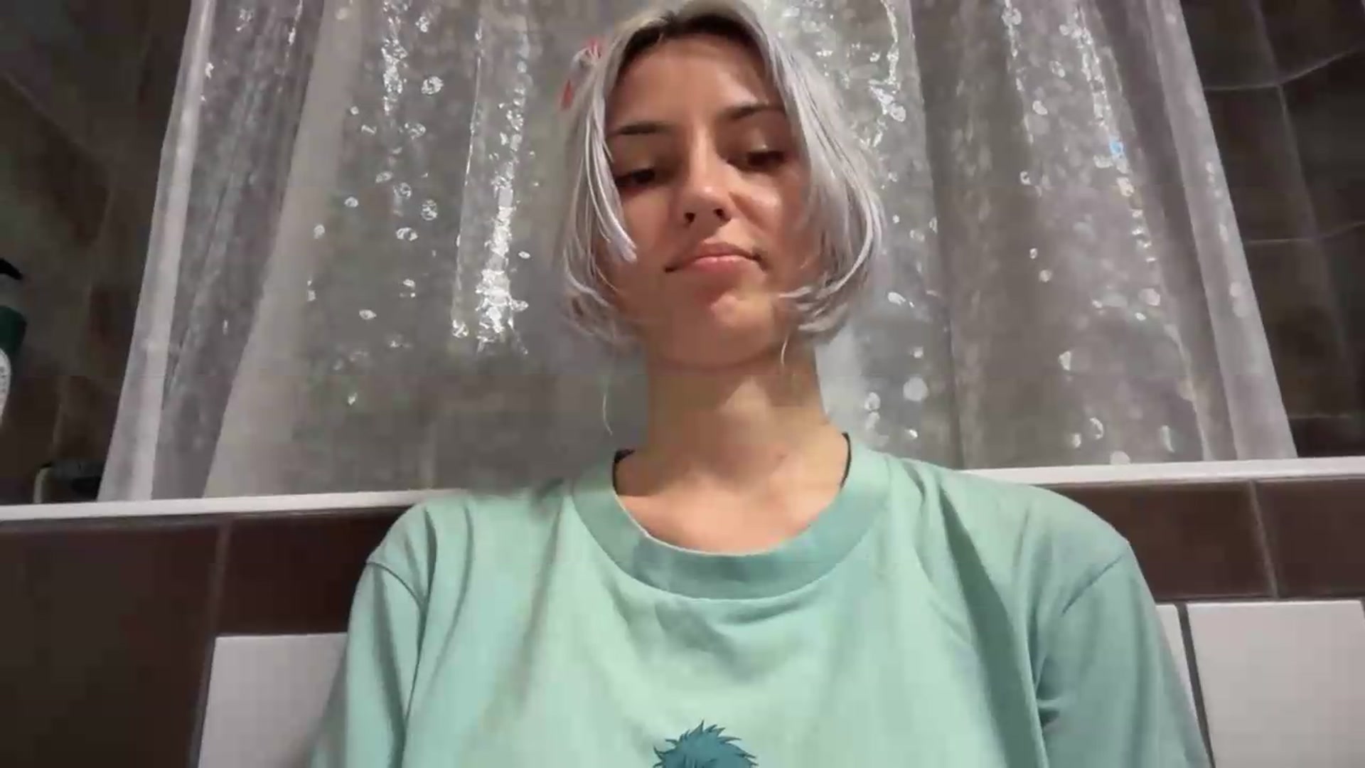 Gallery image thumbnail from LLuckyGirl's myfreecams stream on, 08/03/2026, 23:11 image 13 of 20