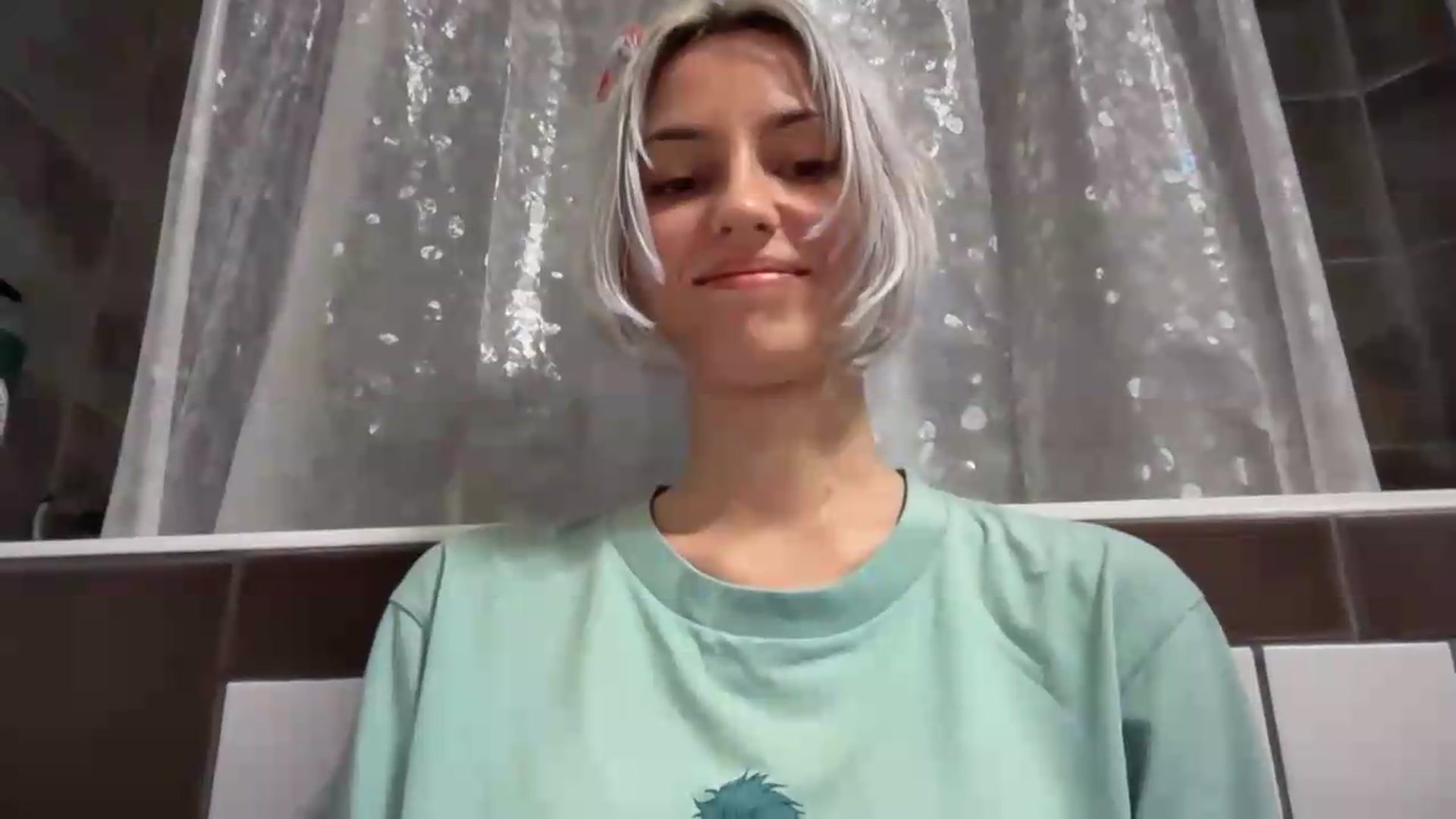 Gallery image thumbnail from LLuckyGirl's myfreecams stream on, 08/03/2026, 23:11 image 14 of 20