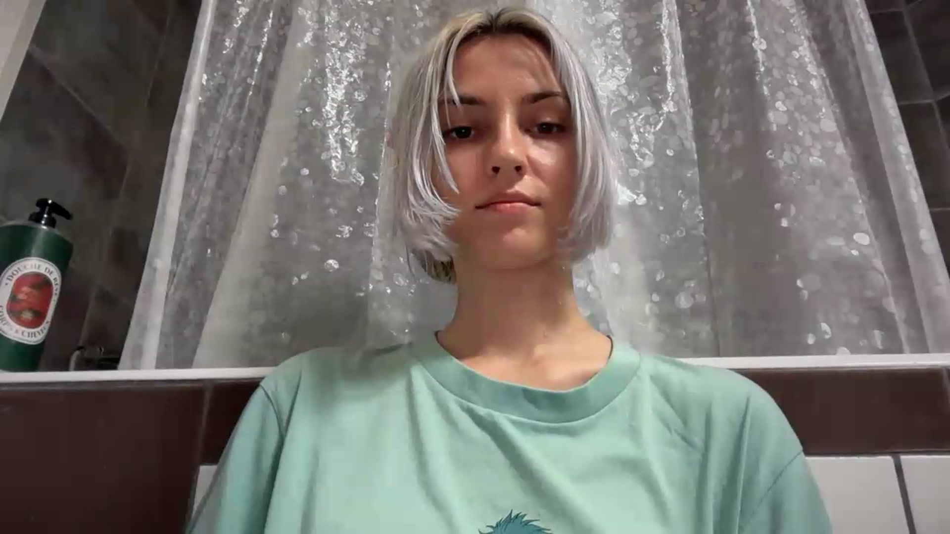 Gallery image thumbnail from LLuckyGirl's myfreecams stream on, 08/04/2026, 01:58 image 3 of 20