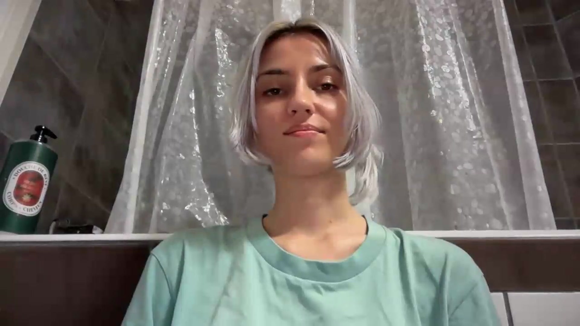 Gallery image thumbnail from LLuckyGirl's myfreecams stream on, 08/04/2026, 22:57 image 4 of 20