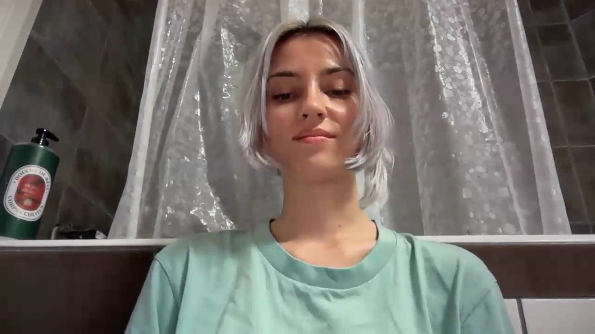 Gallery image thumbnail from LLuckyGirl's myfreecams stream on, 08/04/2026, 22:57 image 5 of 20