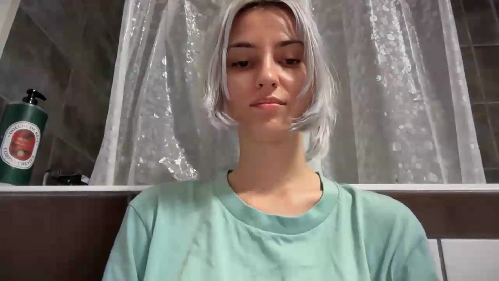 Gallery image thumbnail from LLuckyGirl's myfreecams stream on, 08/04/2026, 22:57 image 9 of 20