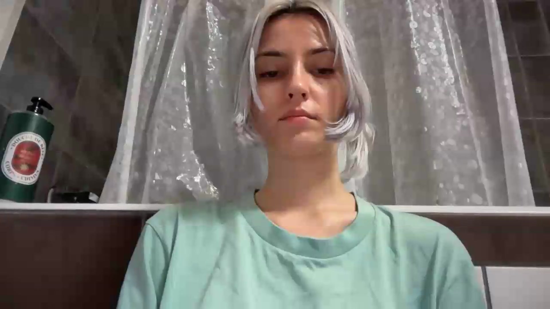 Gallery image thumbnail from LLuckyGirl's myfreecams stream on, 08/04/2026, 22:57 image 18 of 20