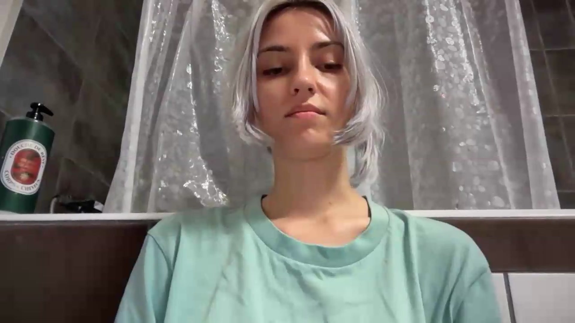 Gallery image thumbnail from LLuckyGirl's myfreecams stream on, 08/04/2026, 22:57 image 7 of 20