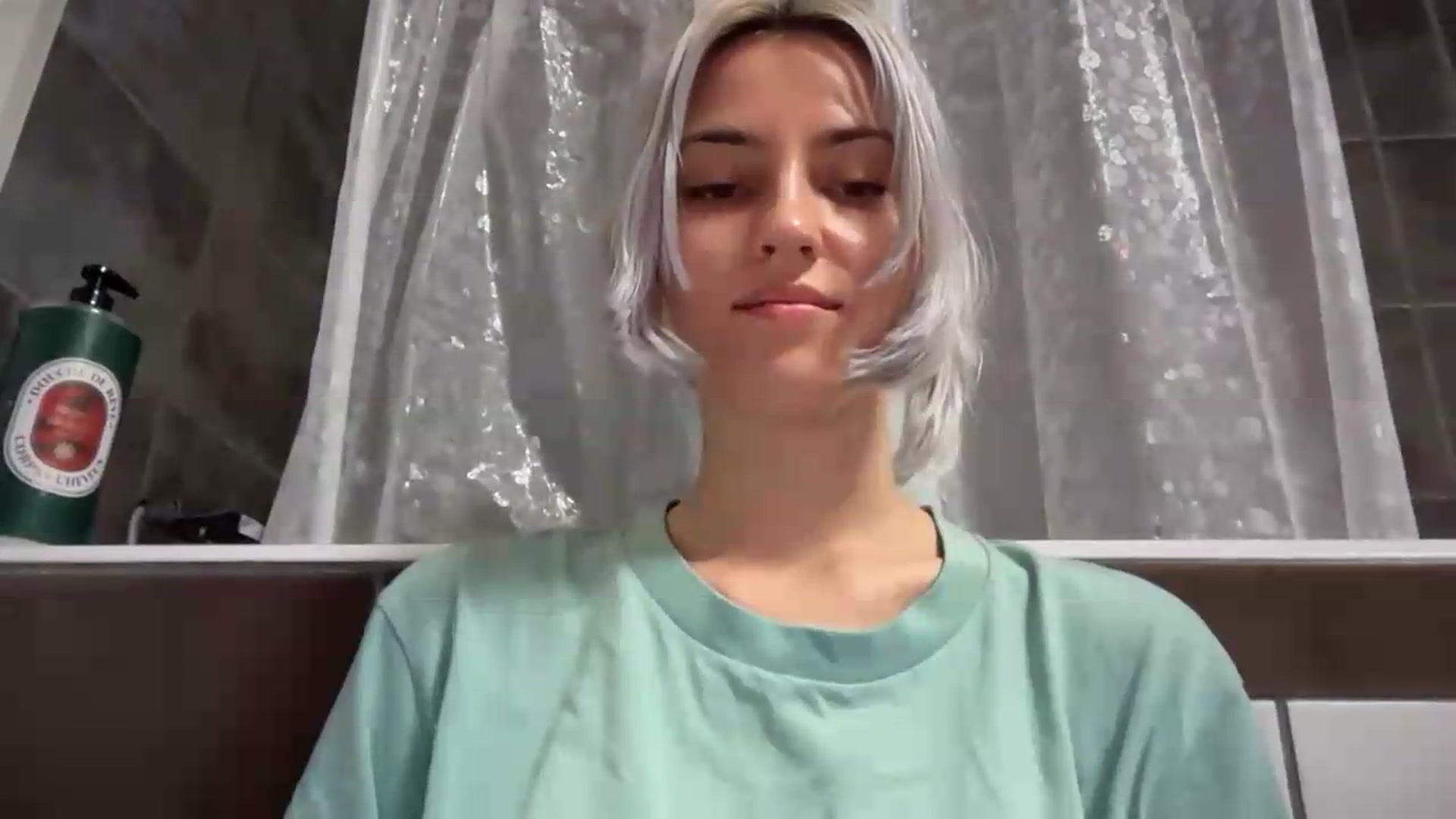 Gallery image thumbnail from LLuckyGirl's myfreecams stream on, 08/04/2026, 22:57 image 14 of 20